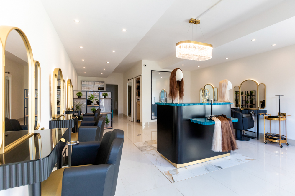 Интерьер салона красоты Ceira Lambert оборудованный мебелью Maletti