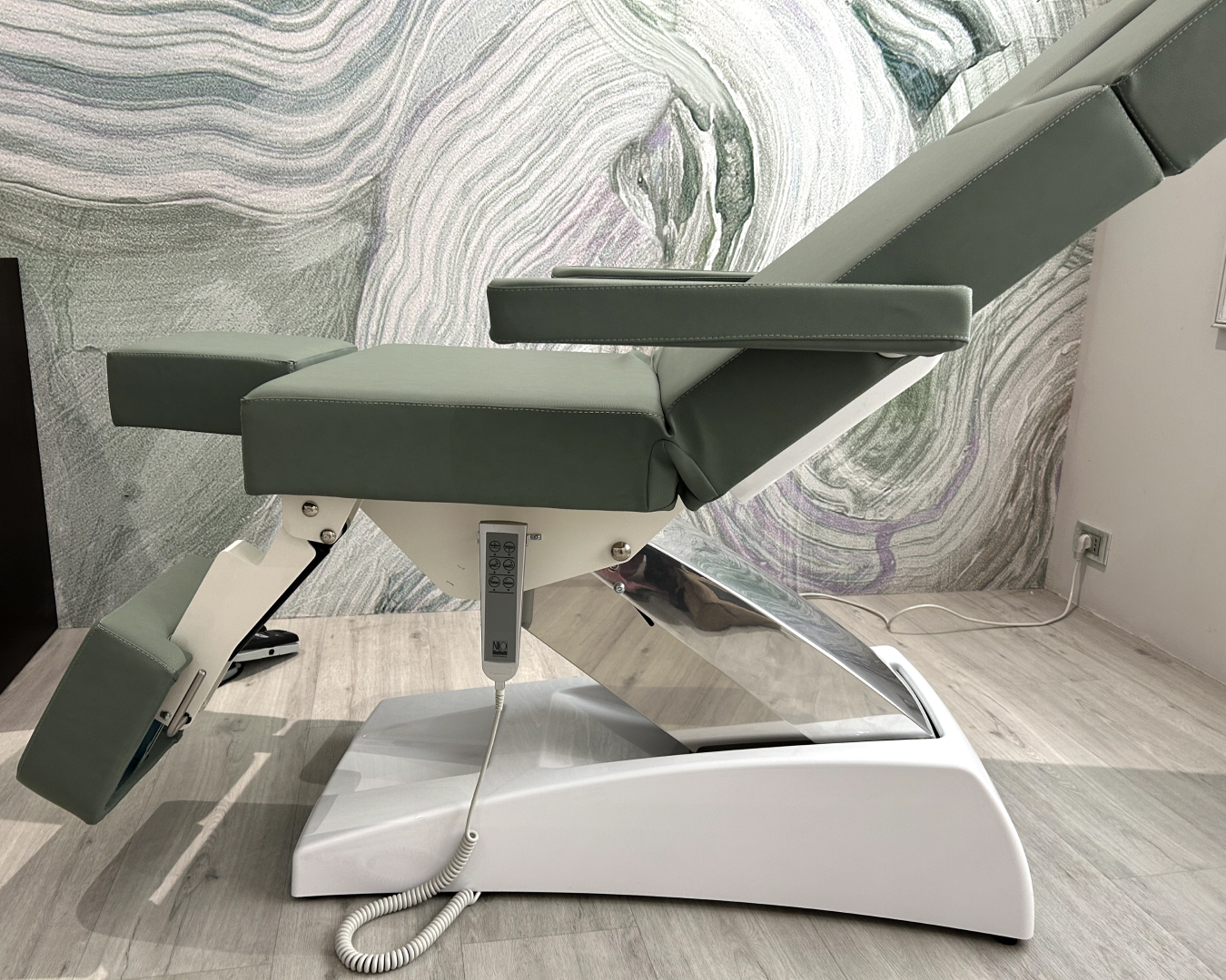 Педикюрное кресло ALABAMA PODO — фото и характеристики Maletti