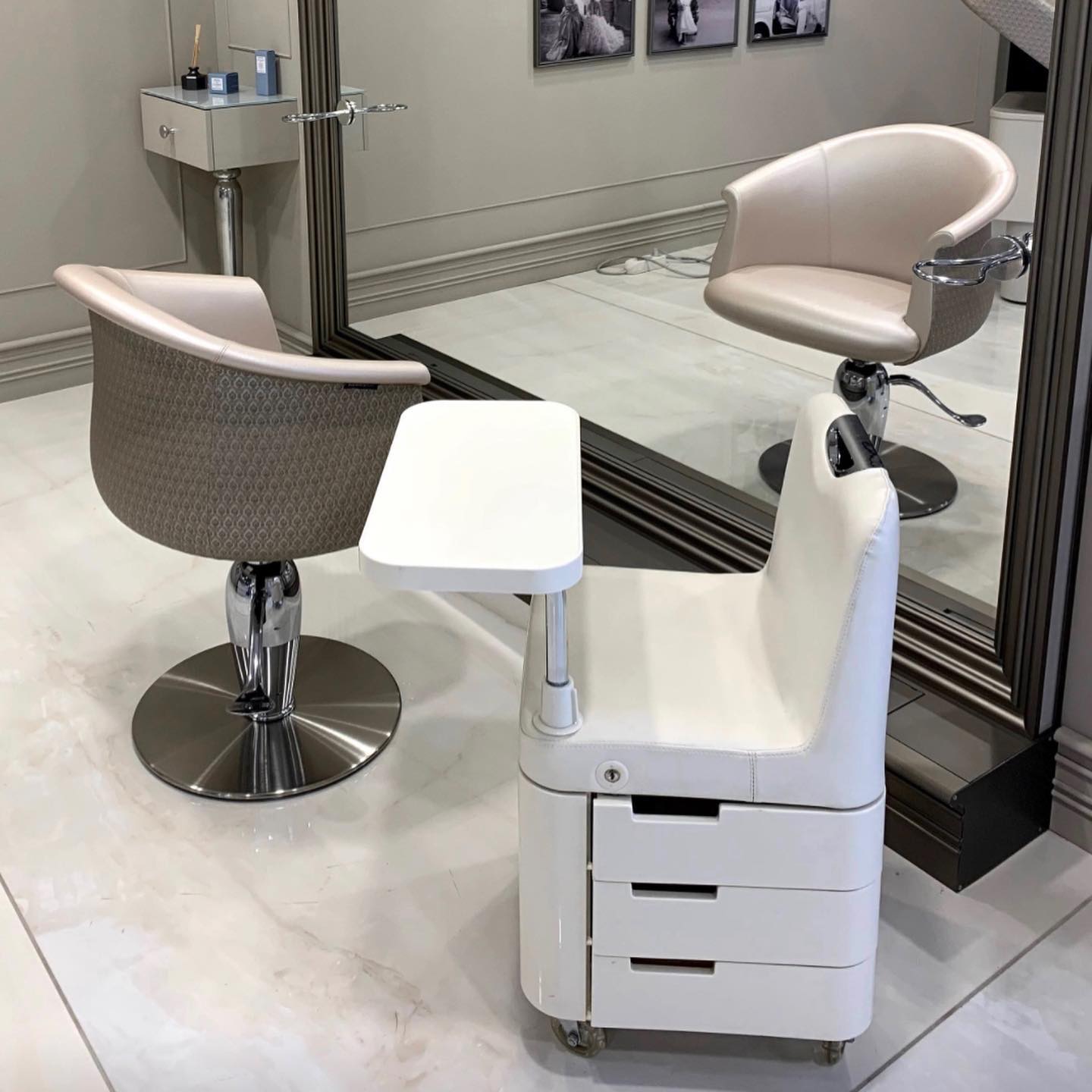 Маникюрный стол BABY — фото и характеристики Maletti