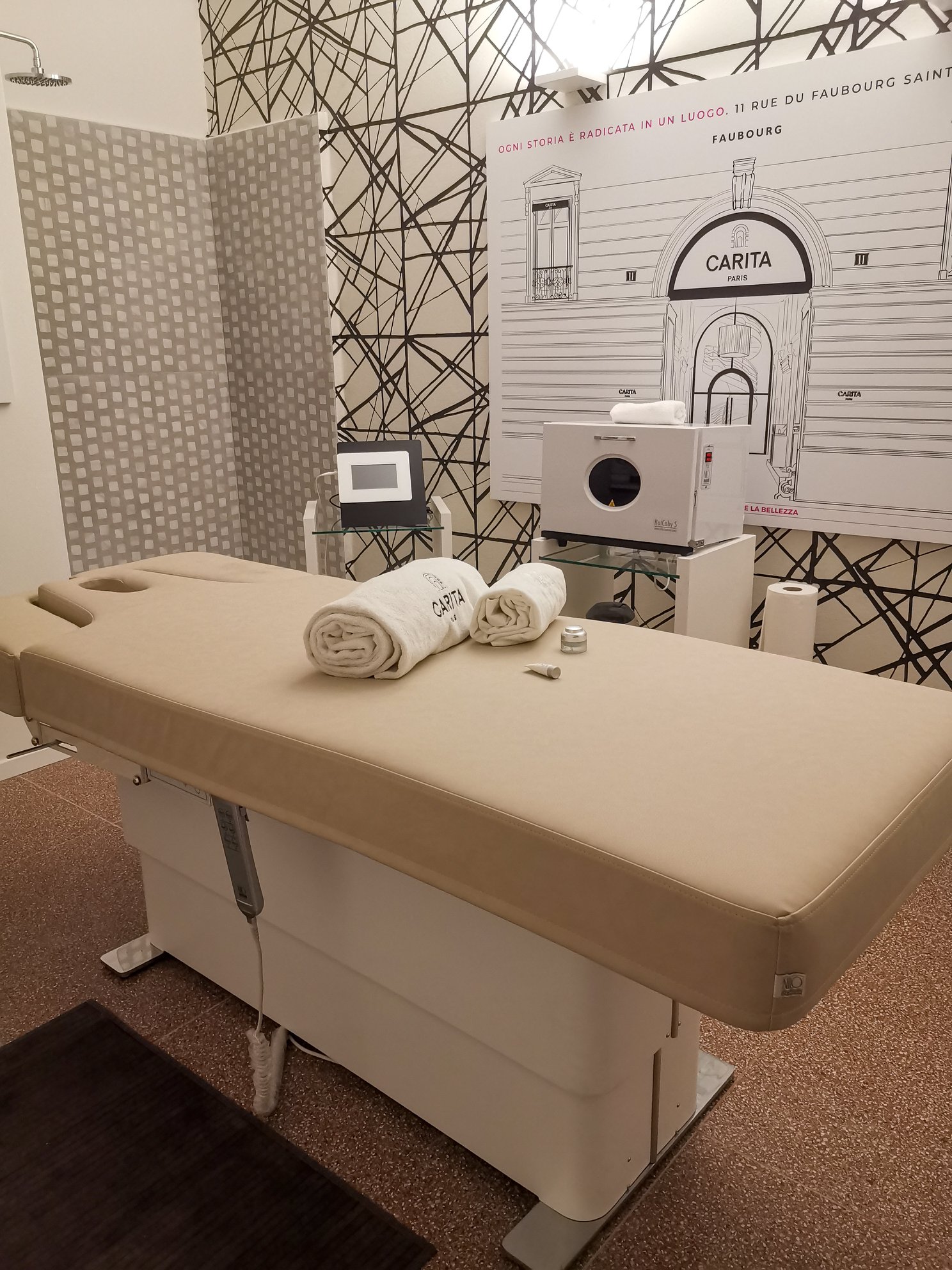 Массажный стол OMNIA WHITE — фото и характеристики Maletti
