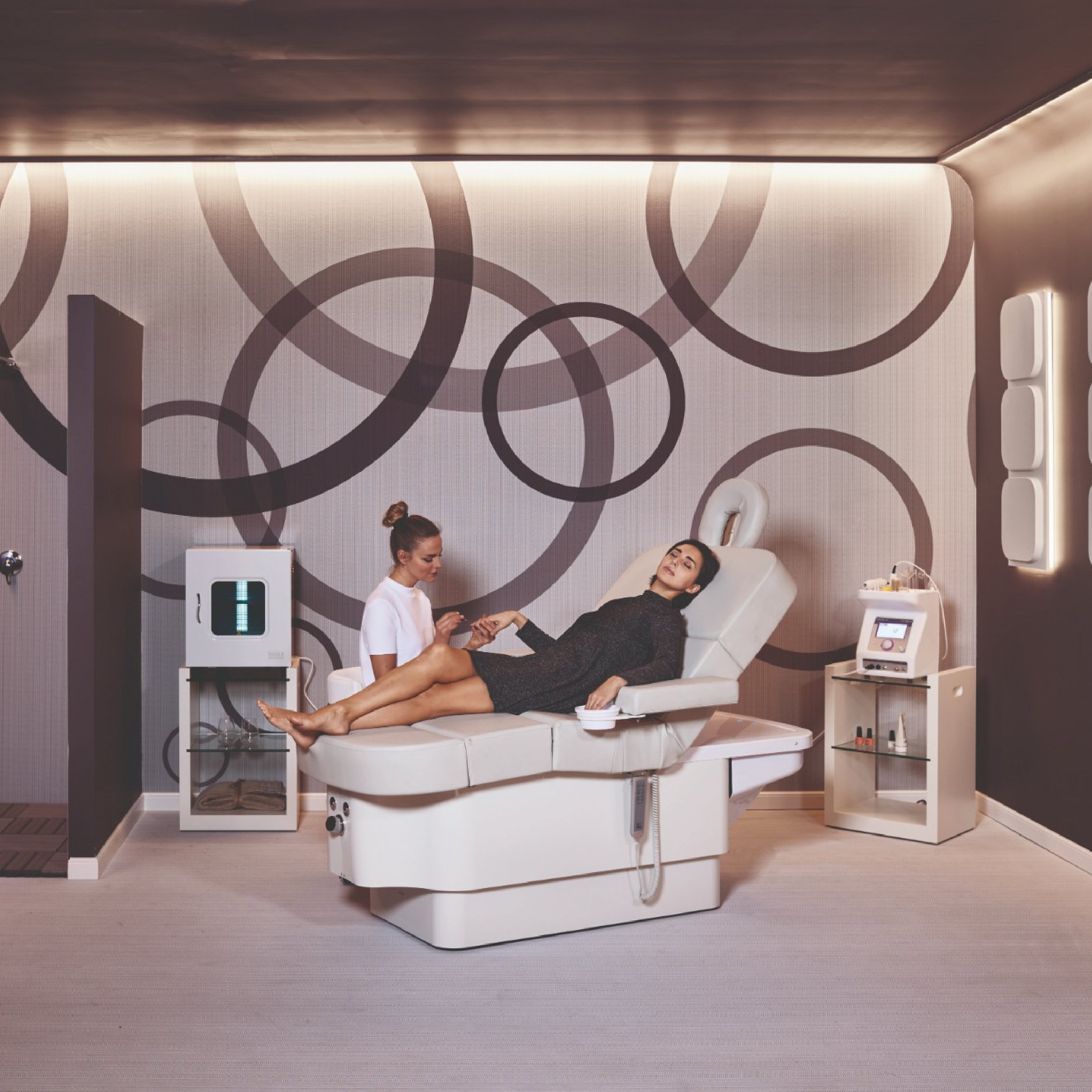 Многофункциональная кушетка TOTAL BODY WHITE — фото и характеристики Maletti