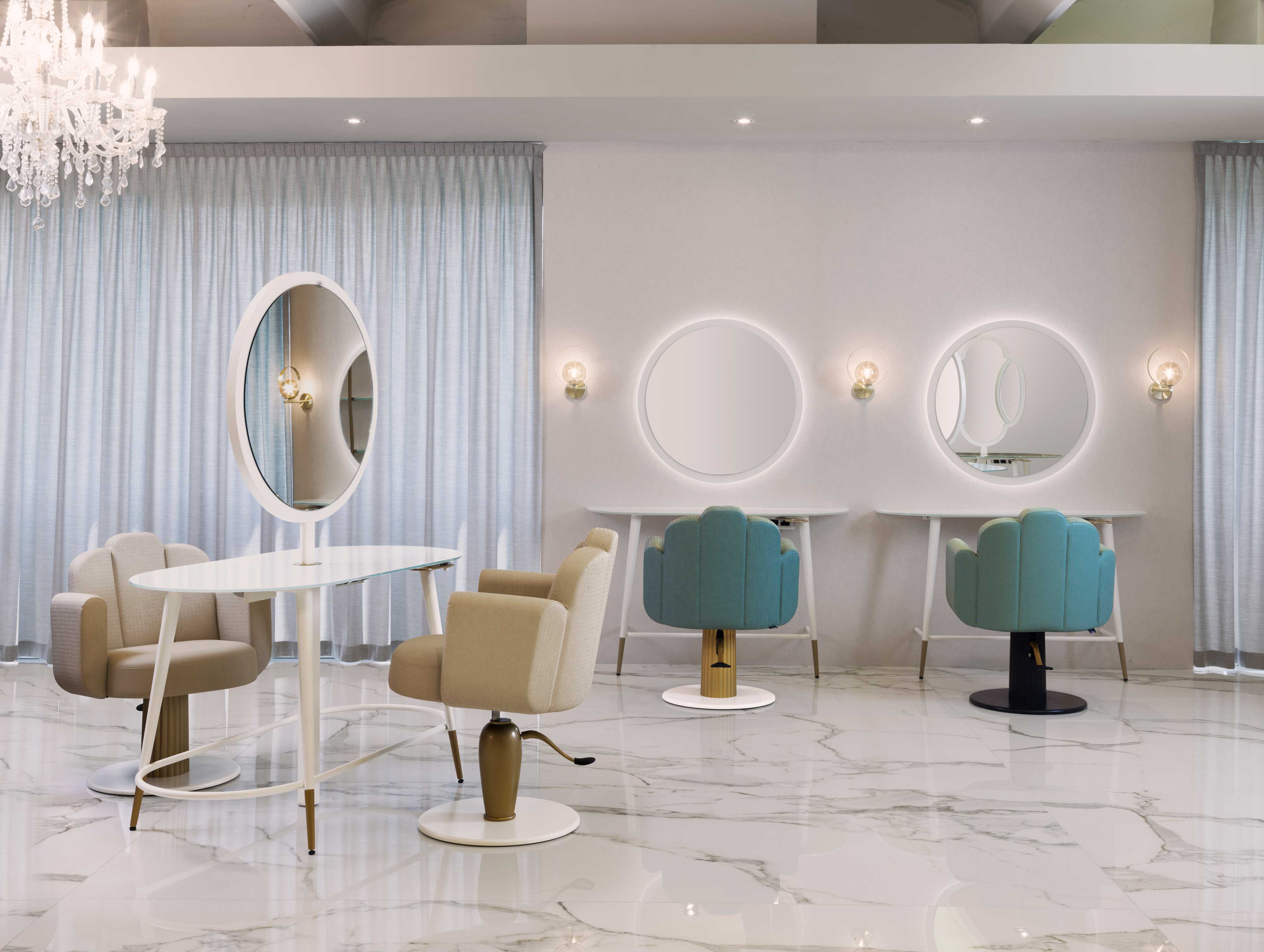 Технический стол CENTRAL CONSOLE — фото и характеристики Maletti