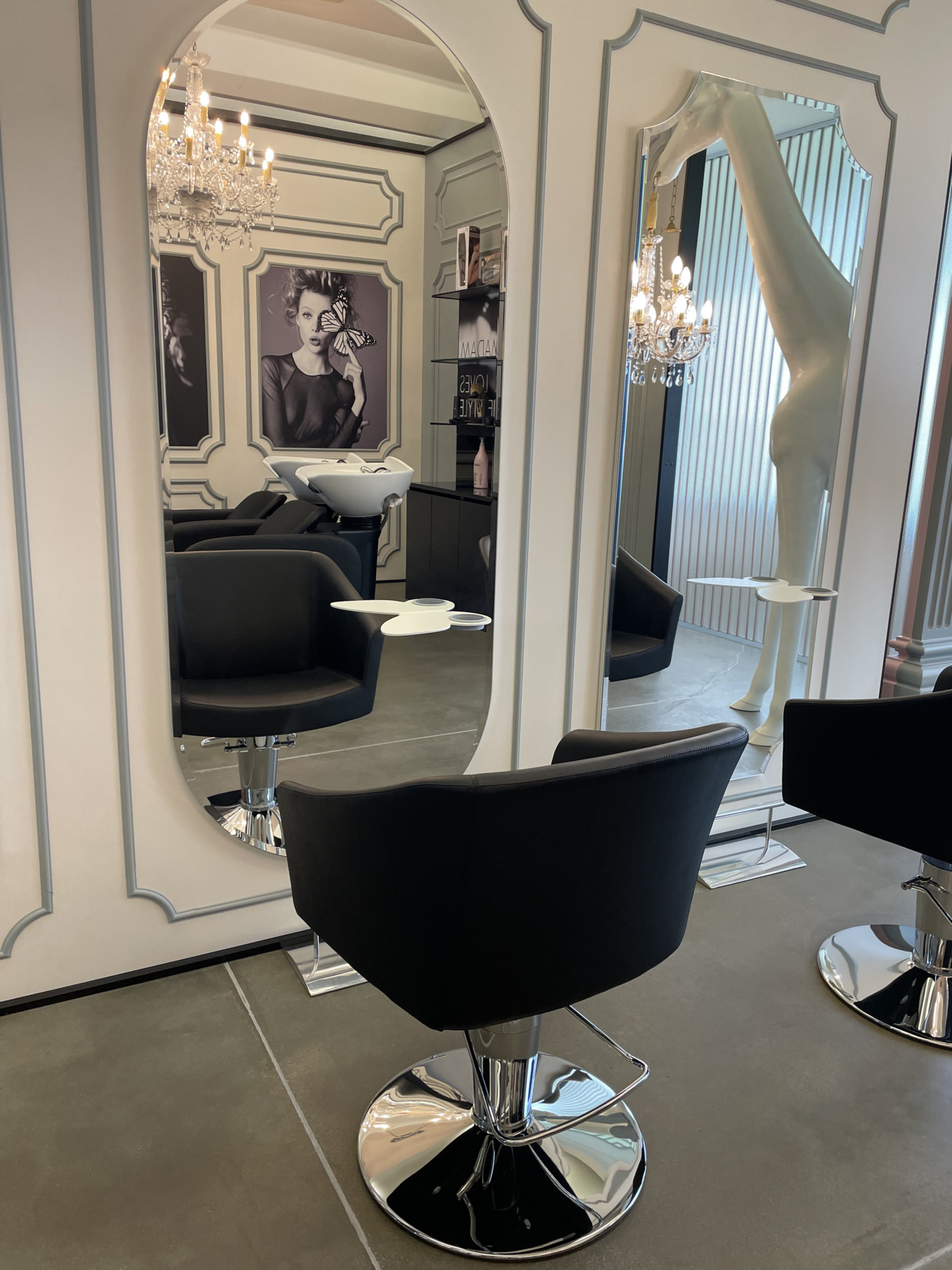 Парикмахерское кресло GALA BLACK RONDE — фото и характеристики Maletti