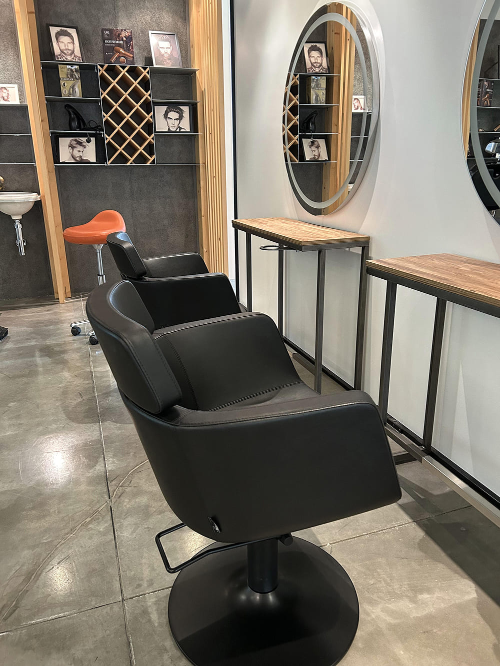 Парикмахерское кресло ECO FUN PASSE-PARTOUT — фото и характеристики Maletti