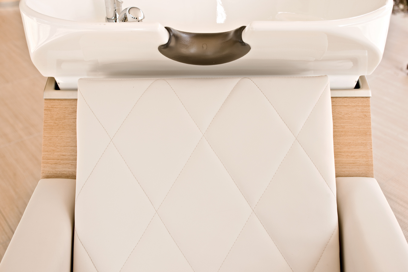 Подголовник SALVACOLLO — фото и характеристики Maletti