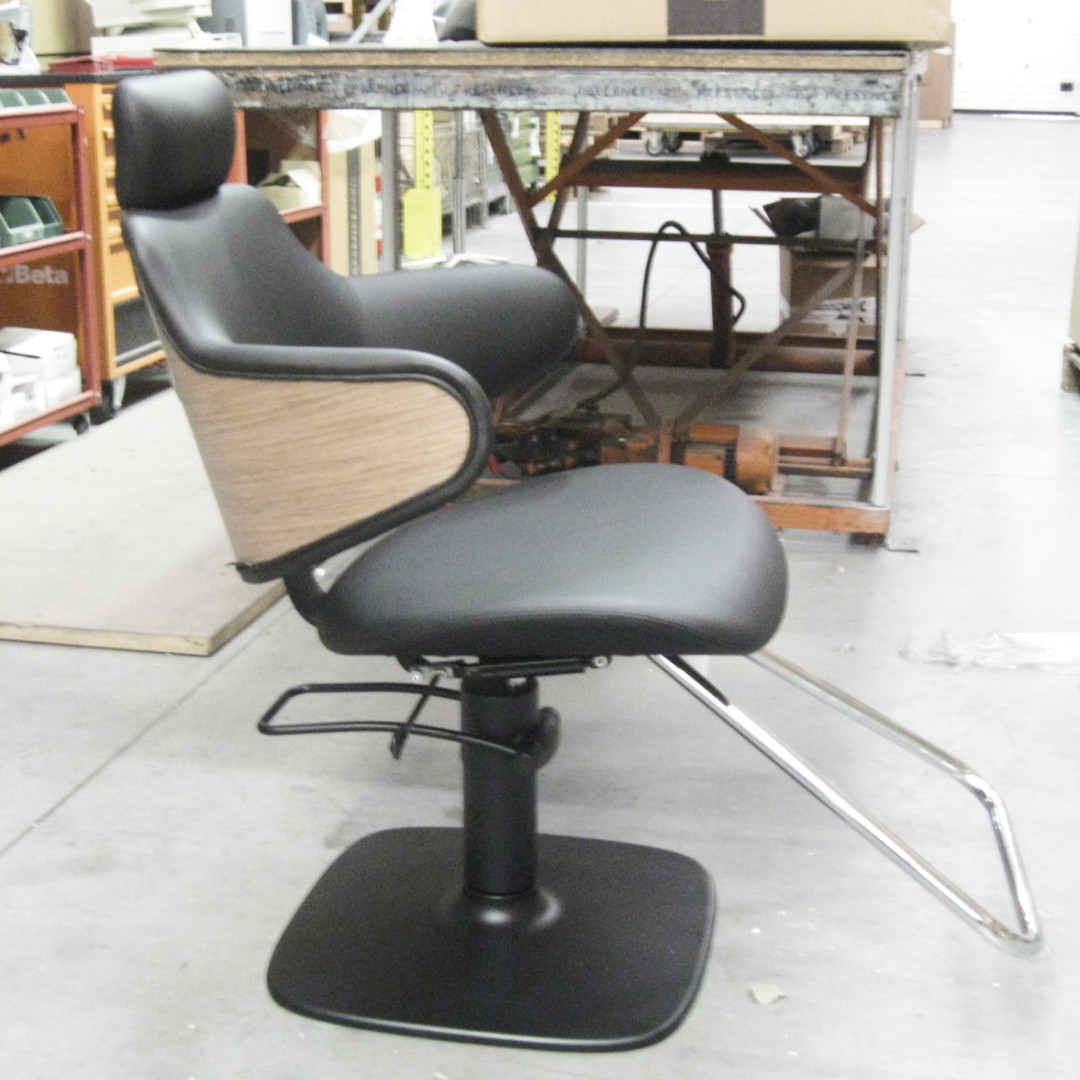 Парикмахерское кресло GREEN HUG REC FOOT — фото и характеристики Maletti