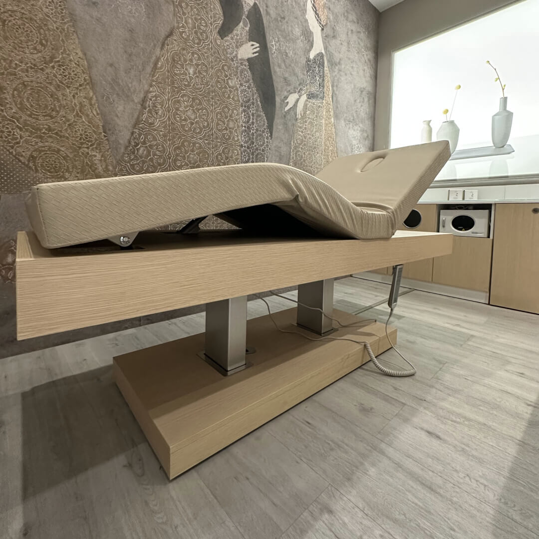 Кушетка косметологическая ABUDHABI COLOR — фото и характеристики Maletti