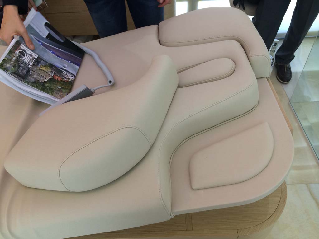 Массажный стол NINFEA LIGHT OAK — фото и характеристики Maletti