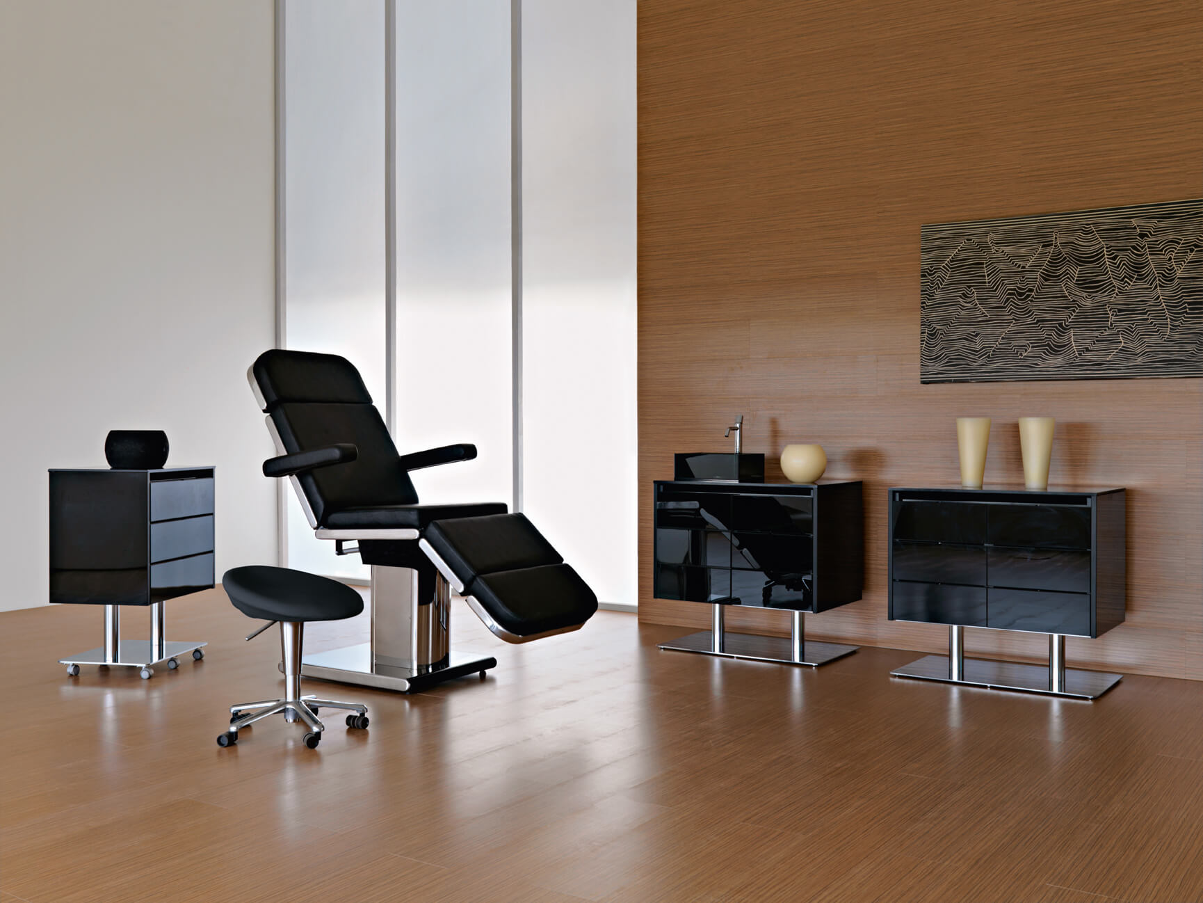 Косметологическое кресло GLAMOUR PREMIUM — фото и характеристики Maletti
