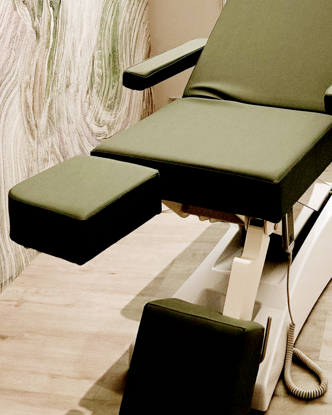 Педикюрное кресло ALABAMA PODO — фото и характеристики Maletti