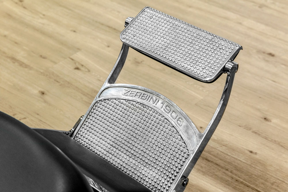 Парикмахерское кресло ZERBINI CAPITONNE — фото и характеристики Maletti