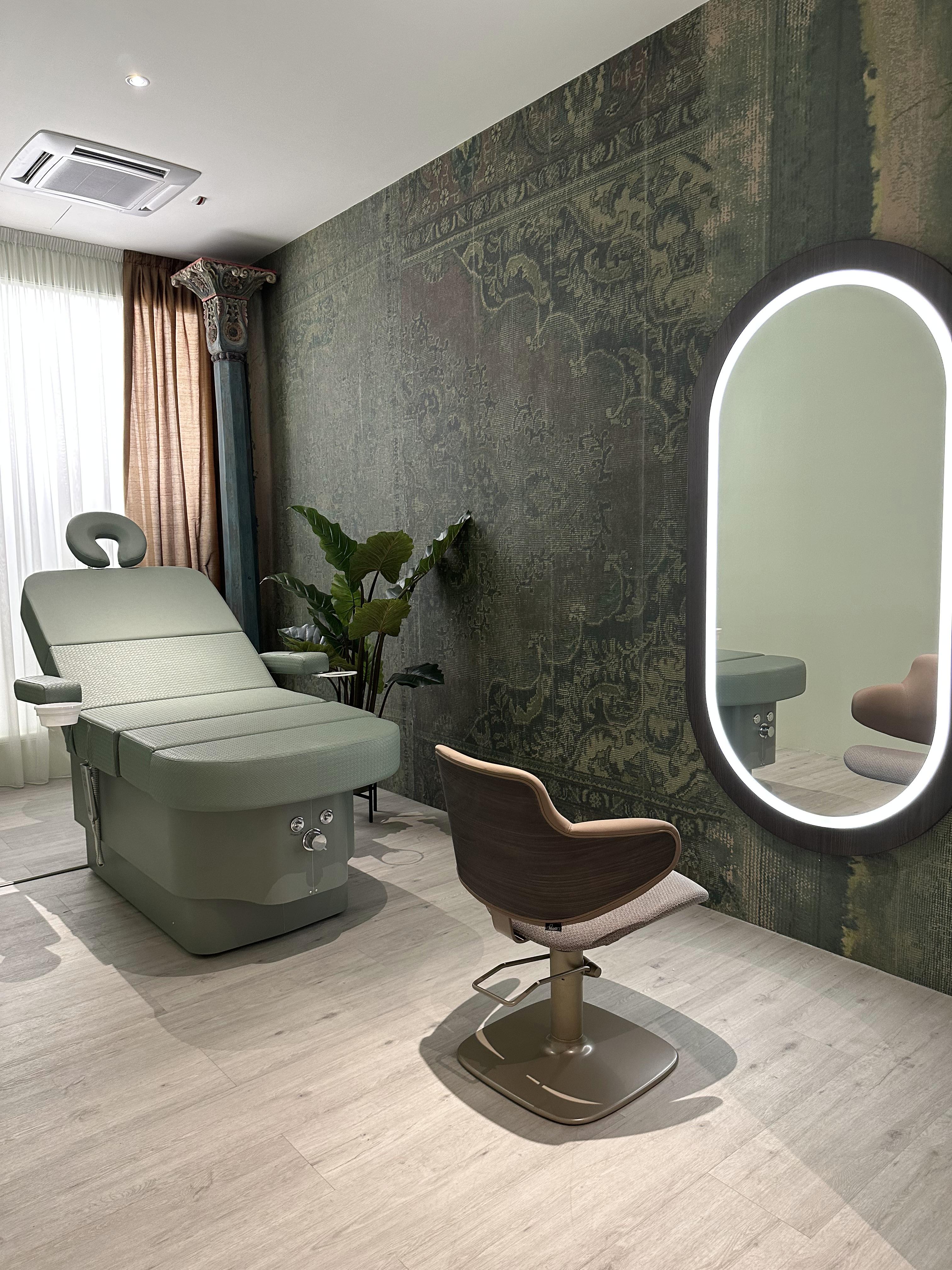 Парикмахерское кресло ECO GREEN HUG FRONDA DARK — фото и характеристики Maletti