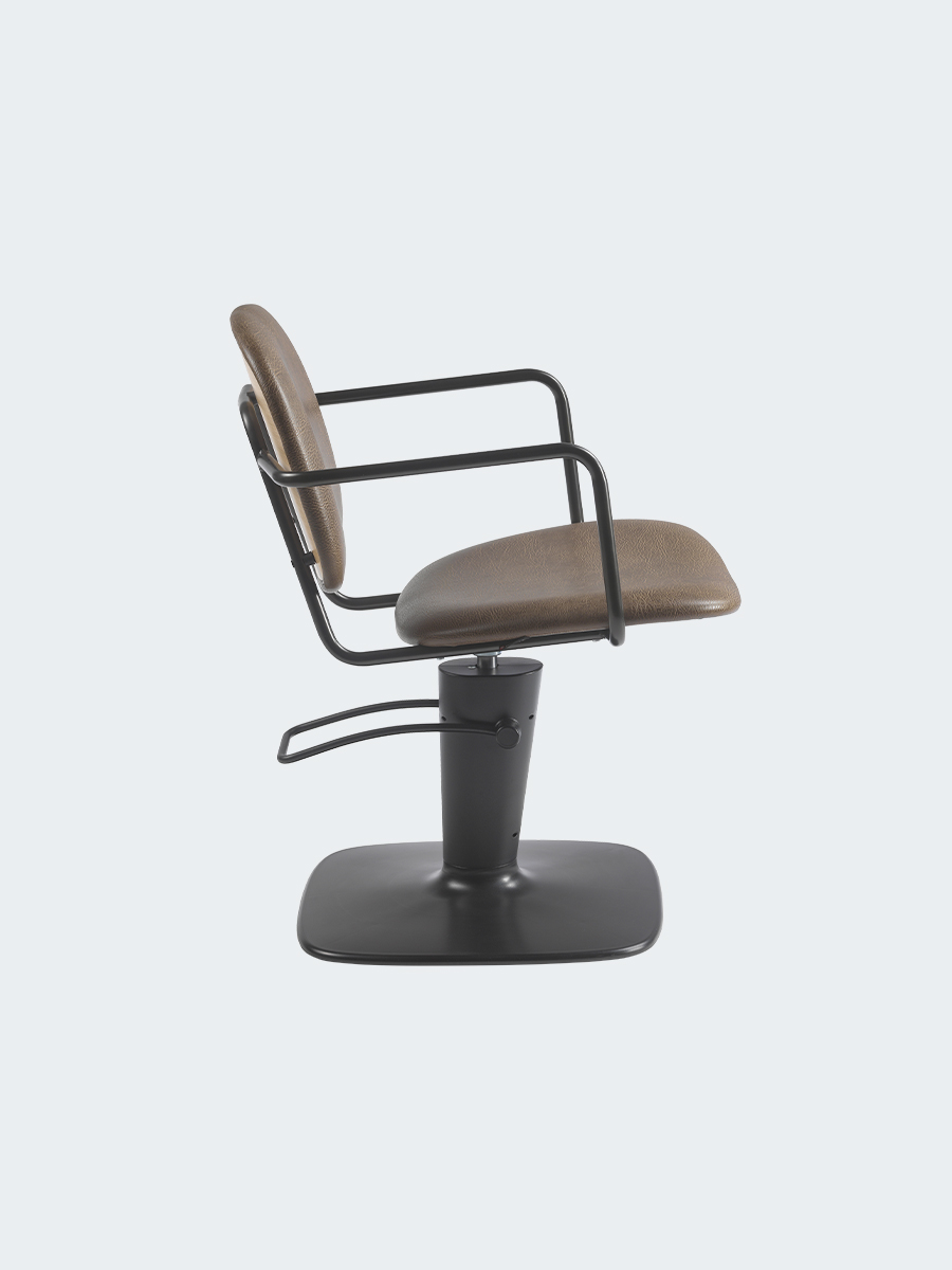 Парикмахерское кресло BROADWAY — фото и характеристики Maletti