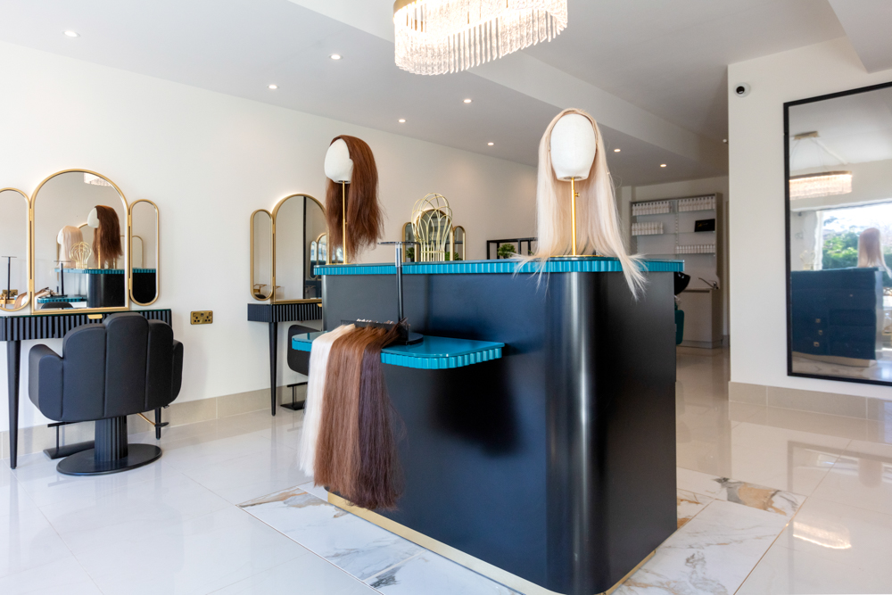 Интерьер салона красоты Ceira Lambert оборудованный мебелью Maletti