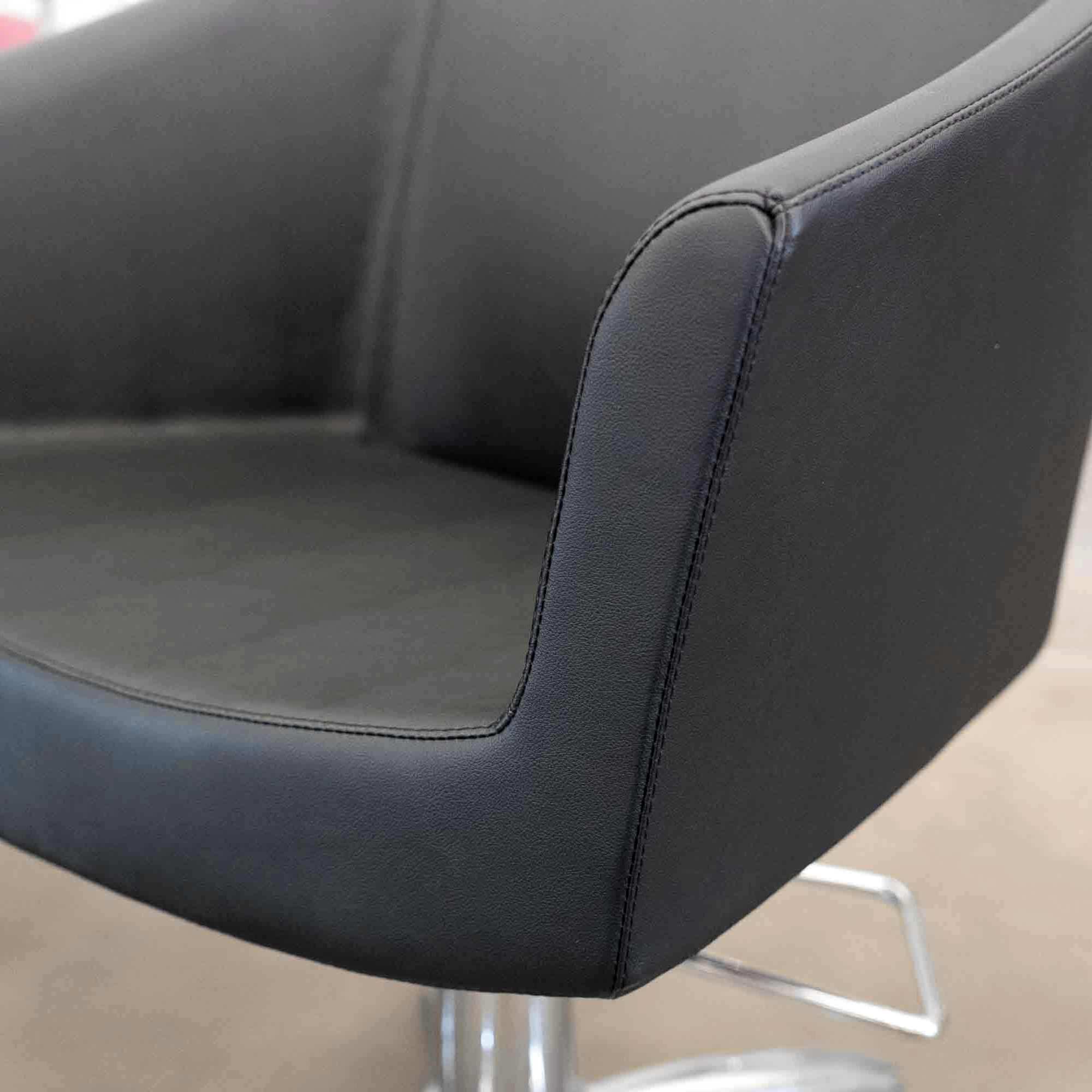 Парикмахерское кресло GALA BLACK RONDE — фото и характеристики Maletti