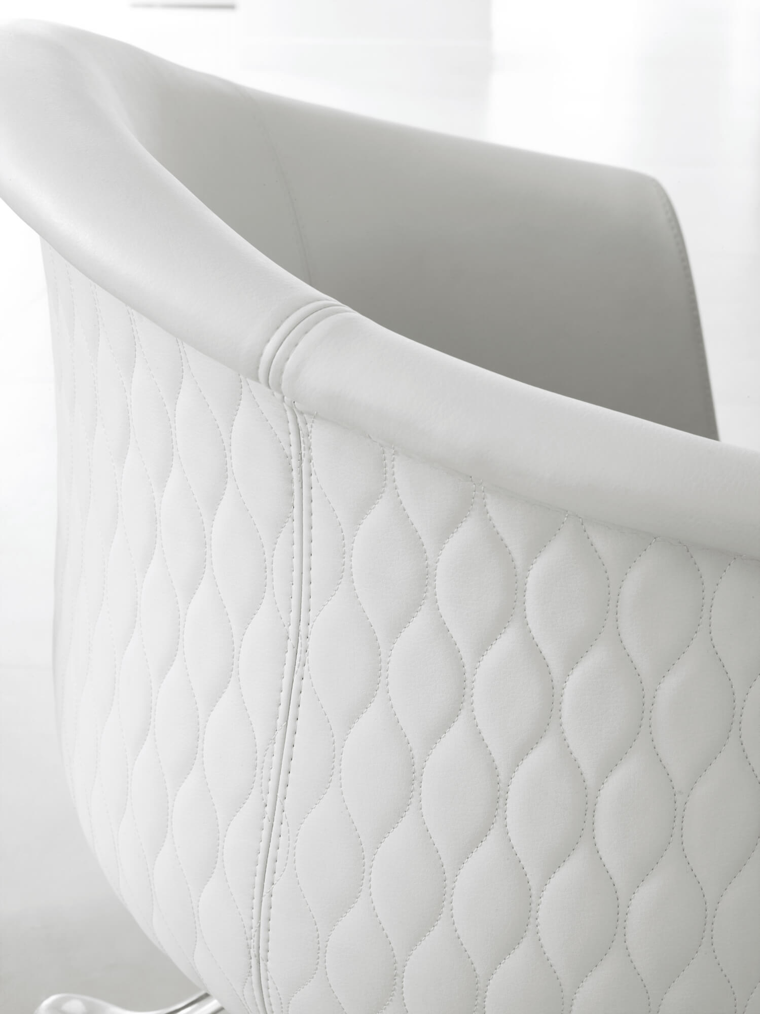 Парикмахерское кресло MIMI — фото и характеристики Maletti