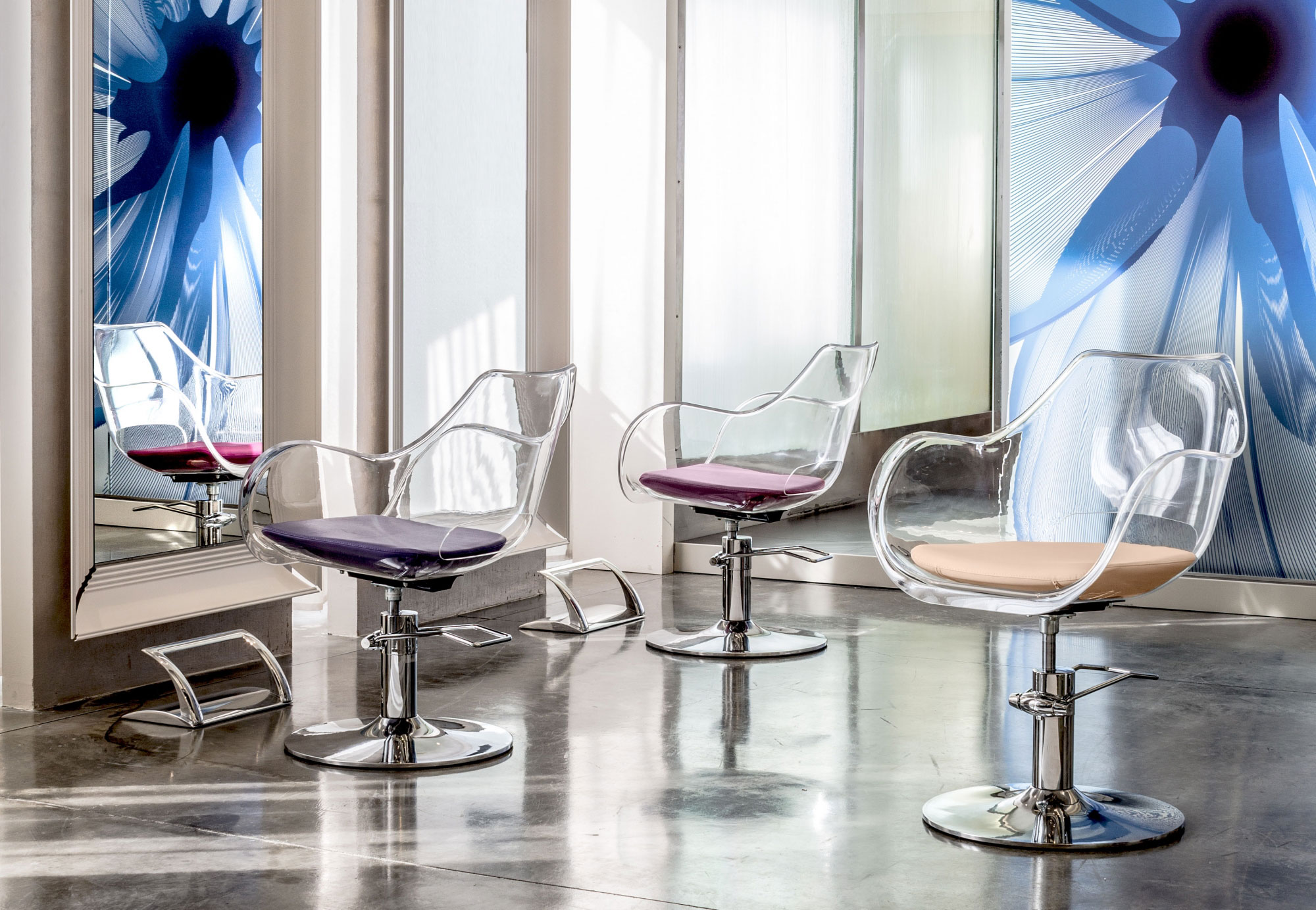 Парикмахерское кресло PLEXI — фото и характеристики Maletti