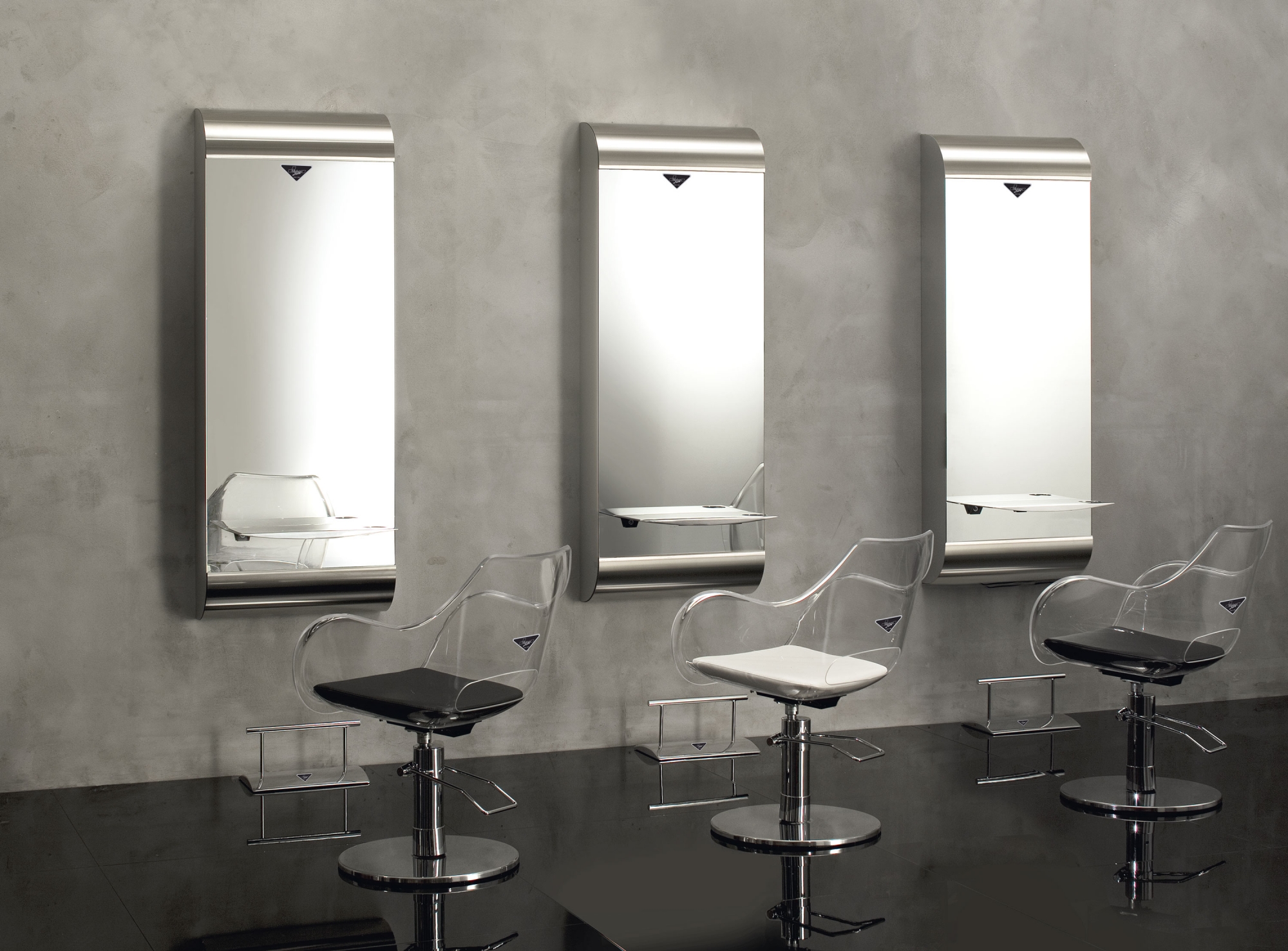 Парикмахерское кресло PLEXI — фото и характеристики Maletti