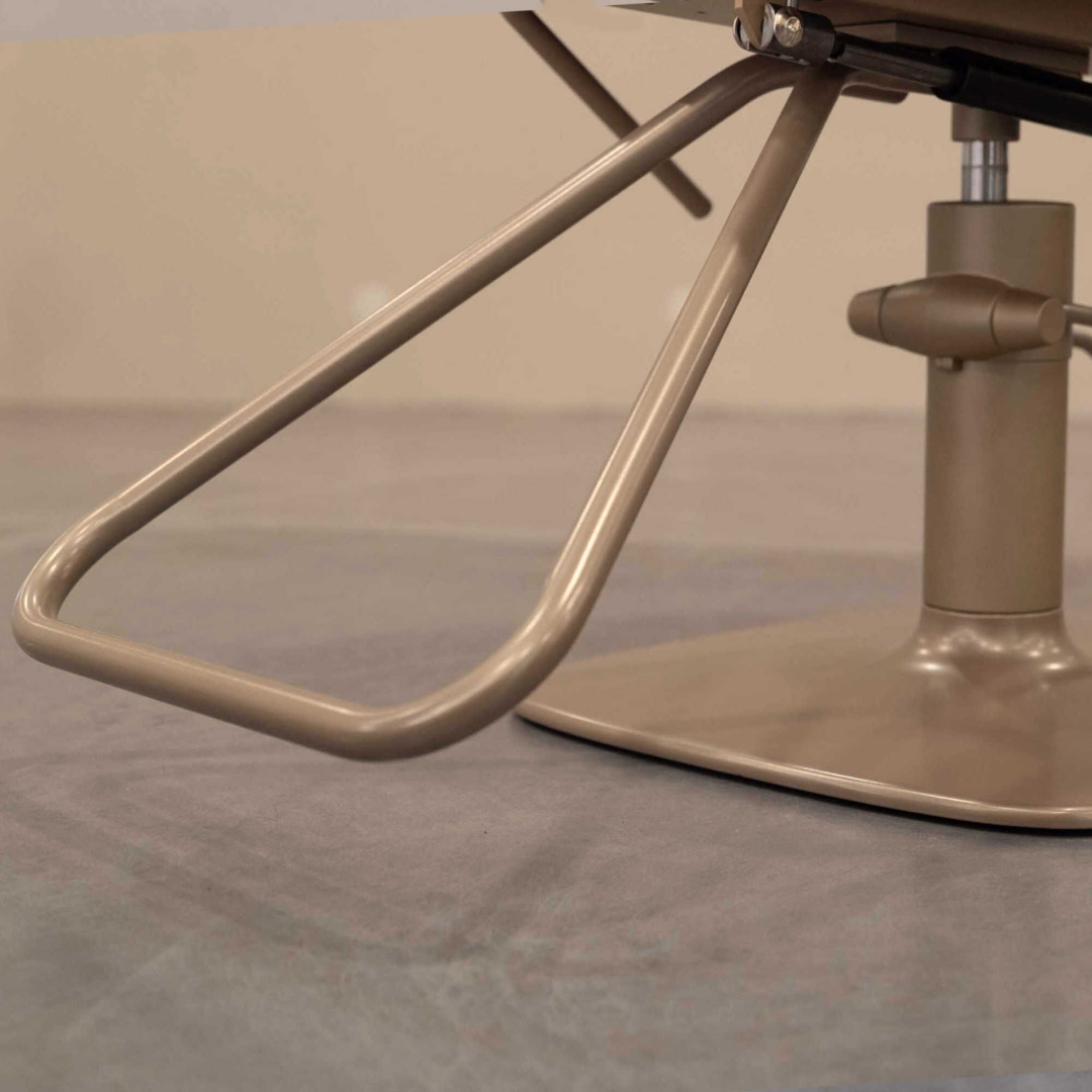Парикмахерское кресло GREEN HUG REC FOOT — фото и характеристики Maletti