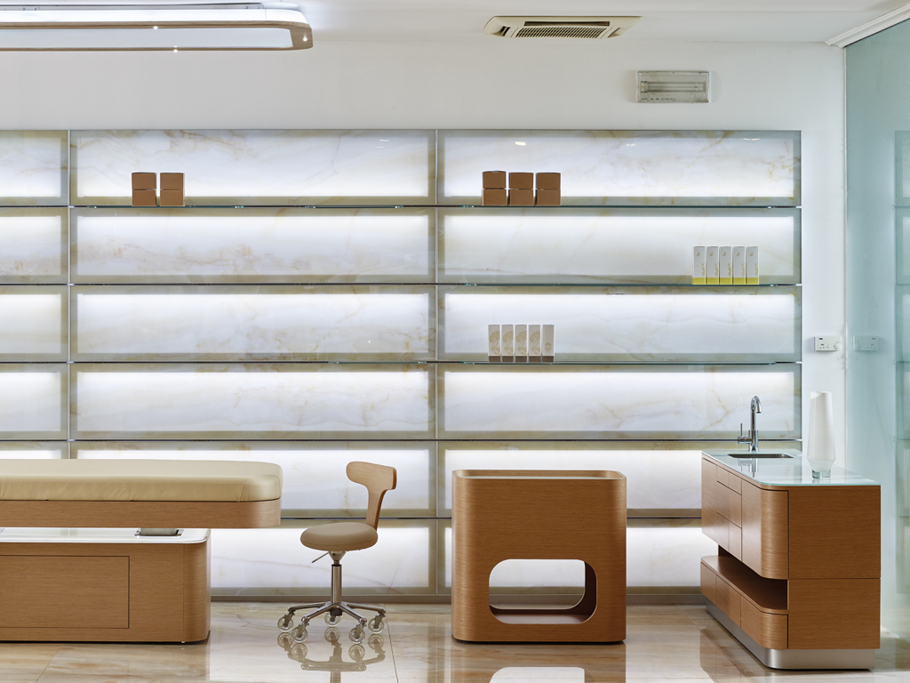 Тележка косметологическая DRIADE — фото и характеристики Maletti