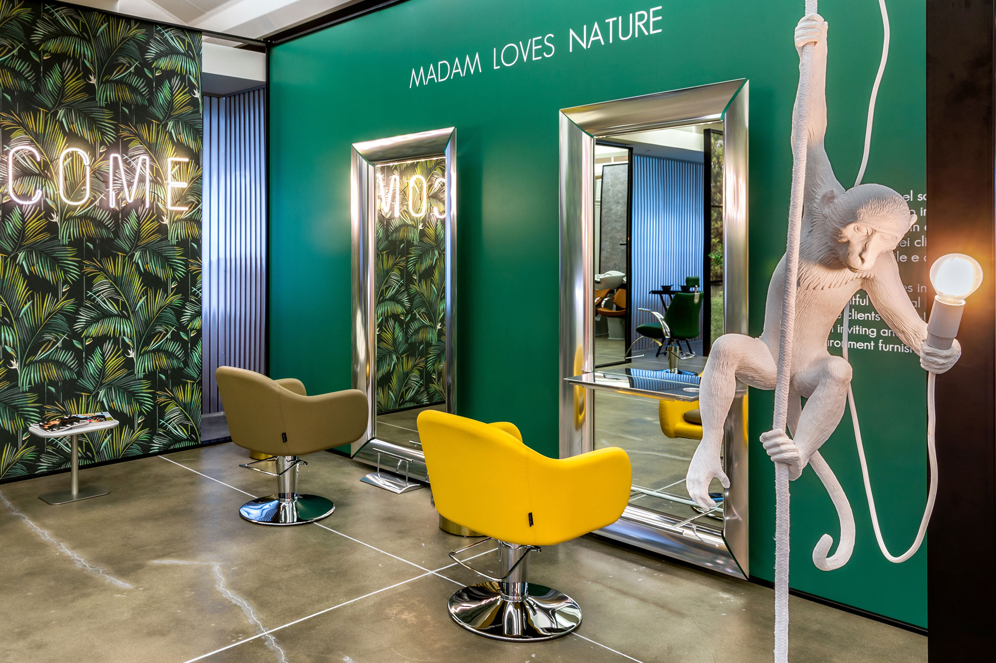 Парикмахерское кресло TWIGGY LUNA — фото и характеристики Maletti