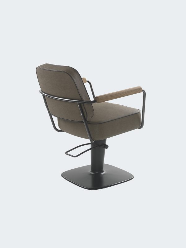 Парикмахерское кресло LIBERTY — фото и характеристики Maletti