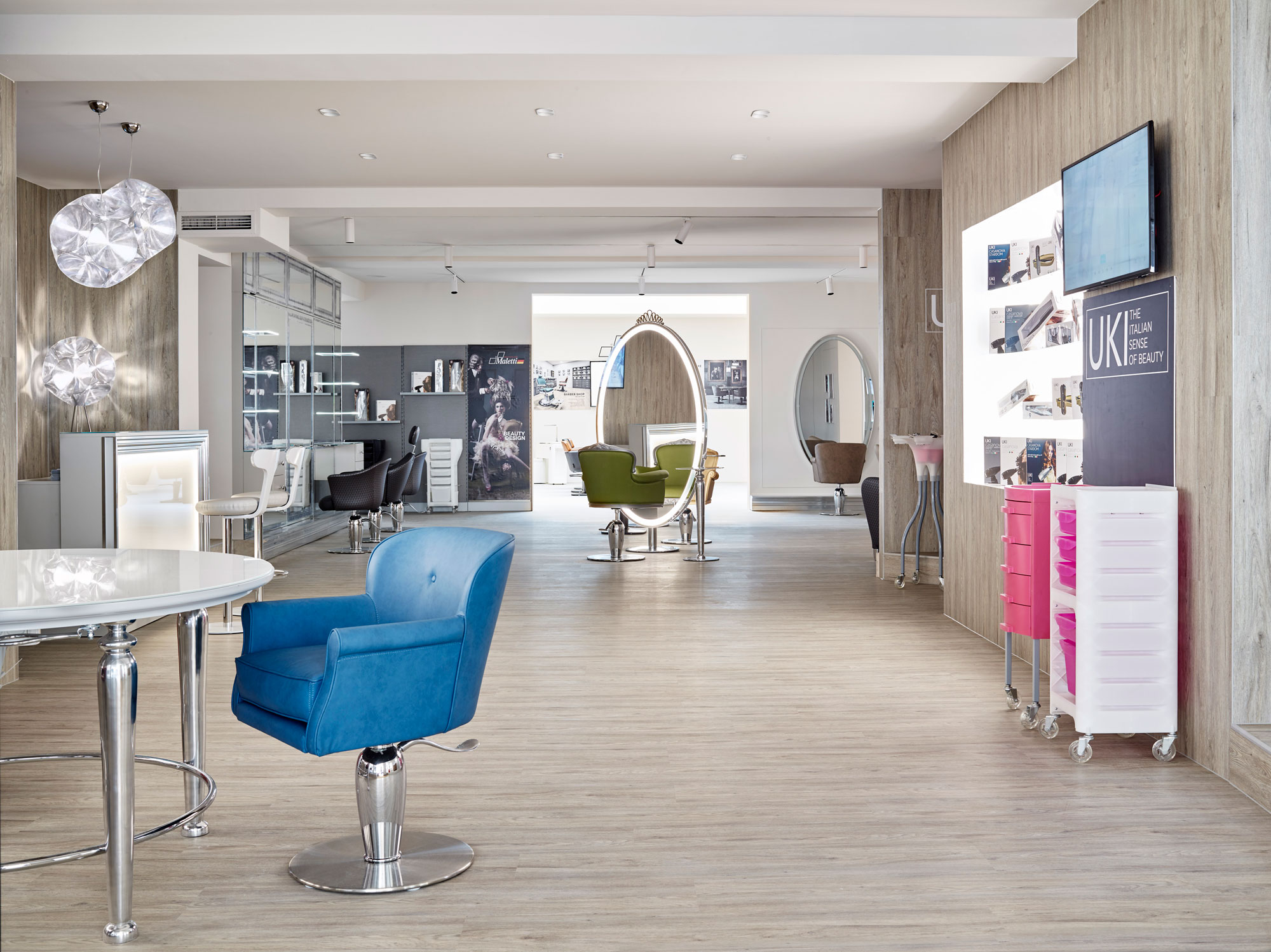 Парикмахерское кресло LORD WELLINGTON — фото и характеристики Maletti