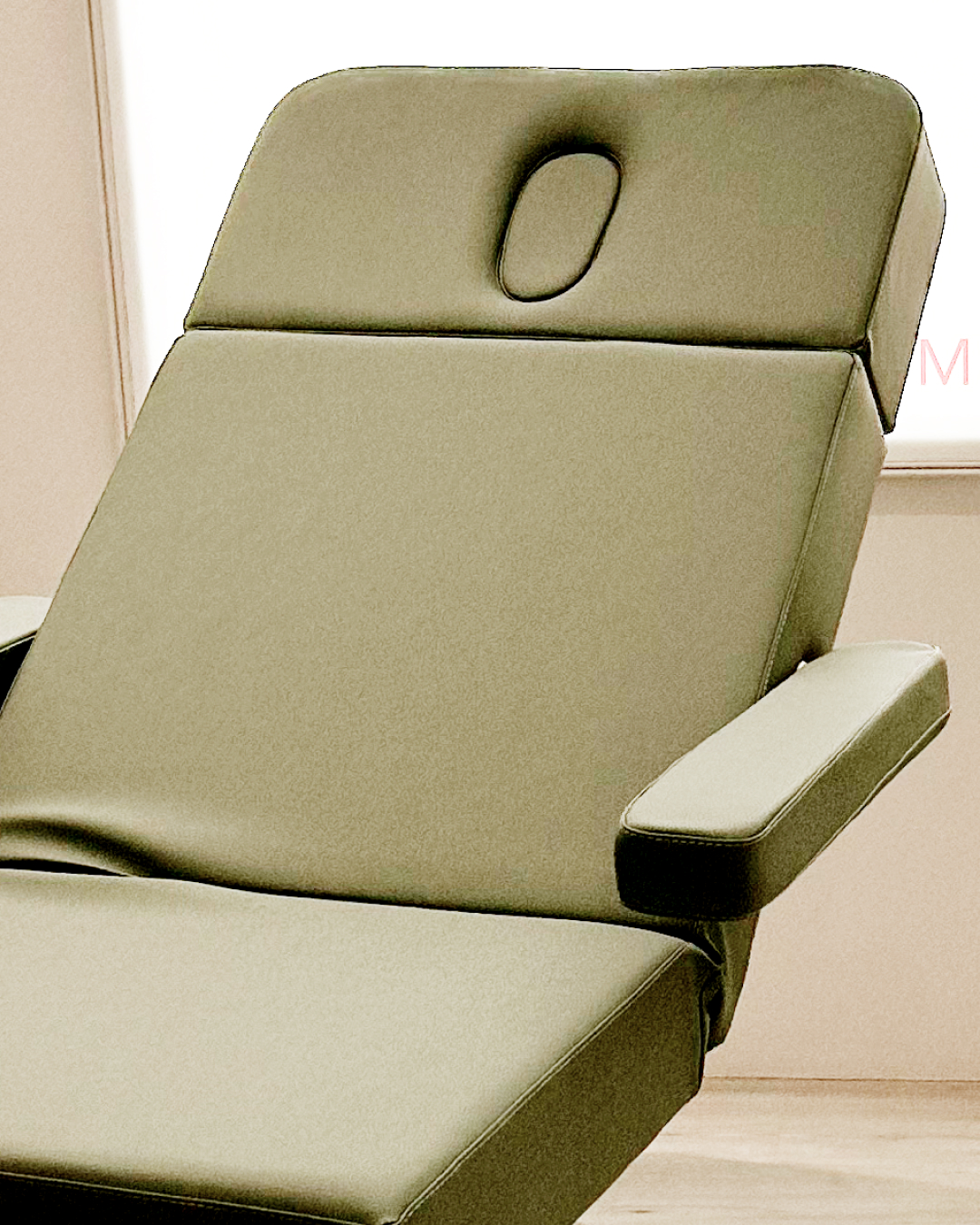 Педикюрное кресло ALABAMA PODO — фото и характеристики Maletti