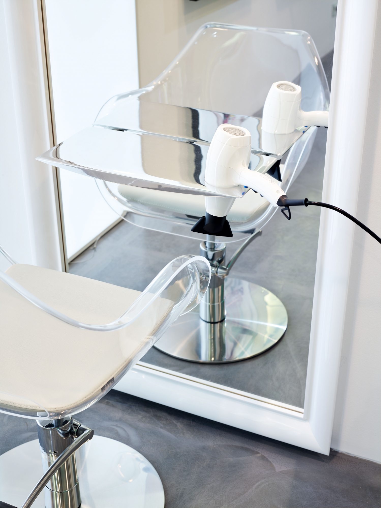 Парикмахерское кресло PLEXI — фото и характеристики Maletti