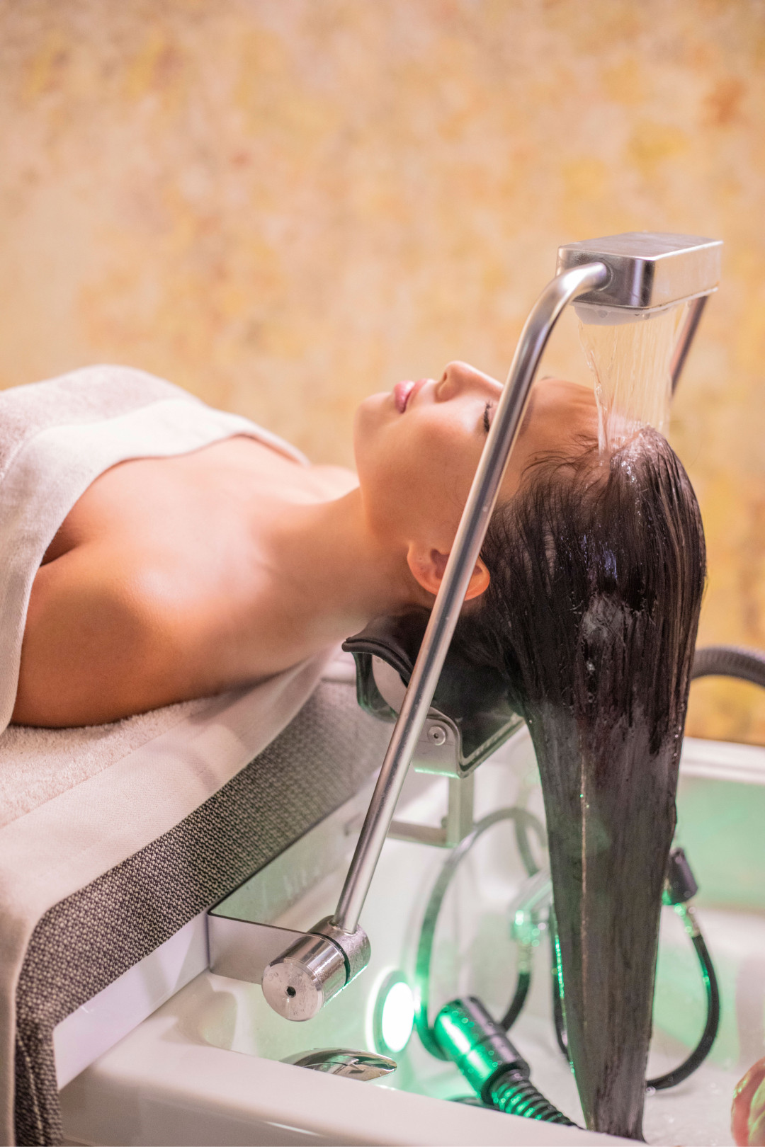 Многофункциональная кушетка SHIROBODY — фото и характеристики Maletti
