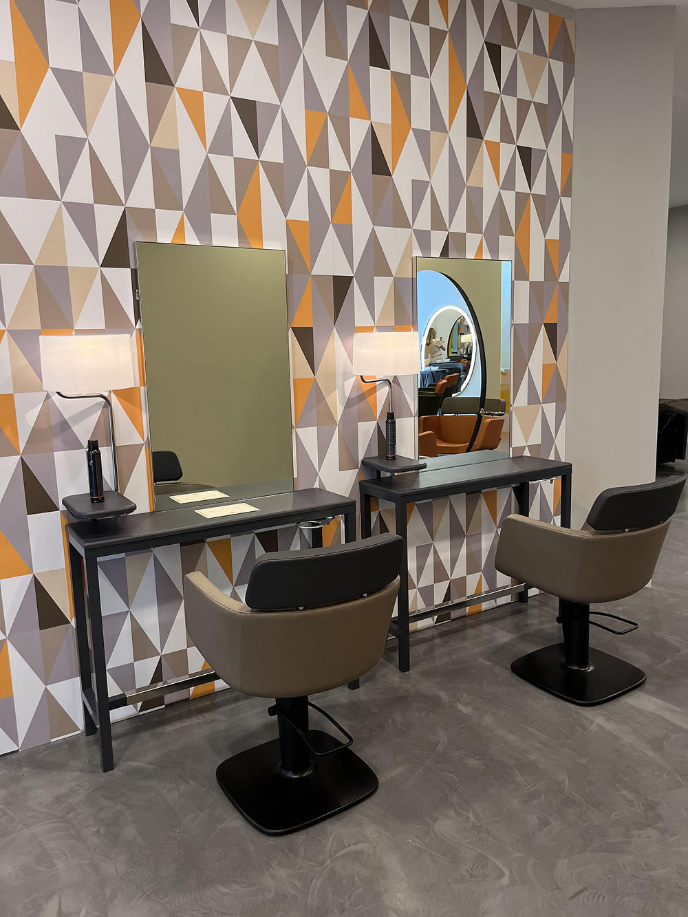 Парикмахерское кресло ECO FUN LUNA BLOCK — фото и характеристики Maletti