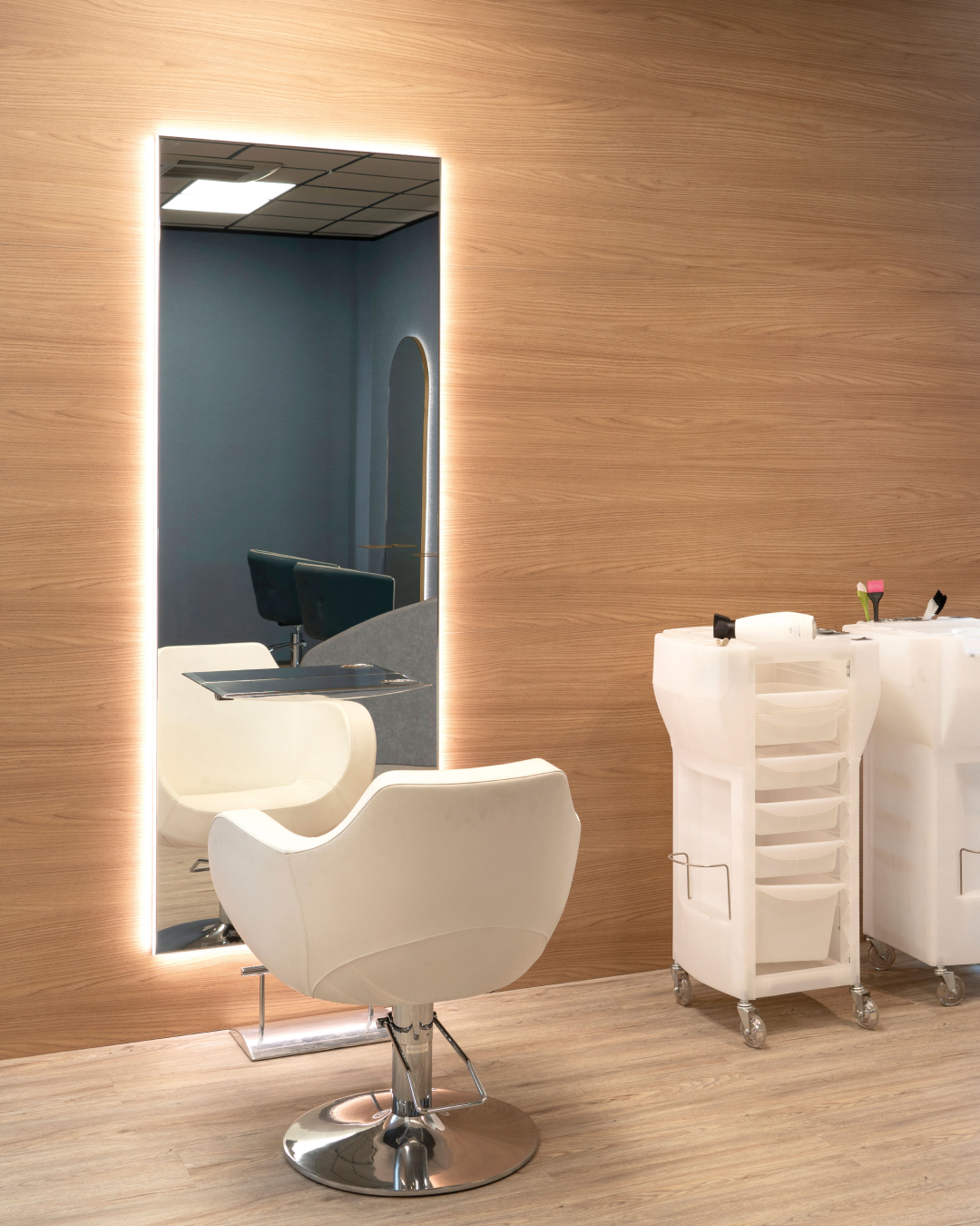 Зеркало настенное LED NEW — фото и характеристики Maletti