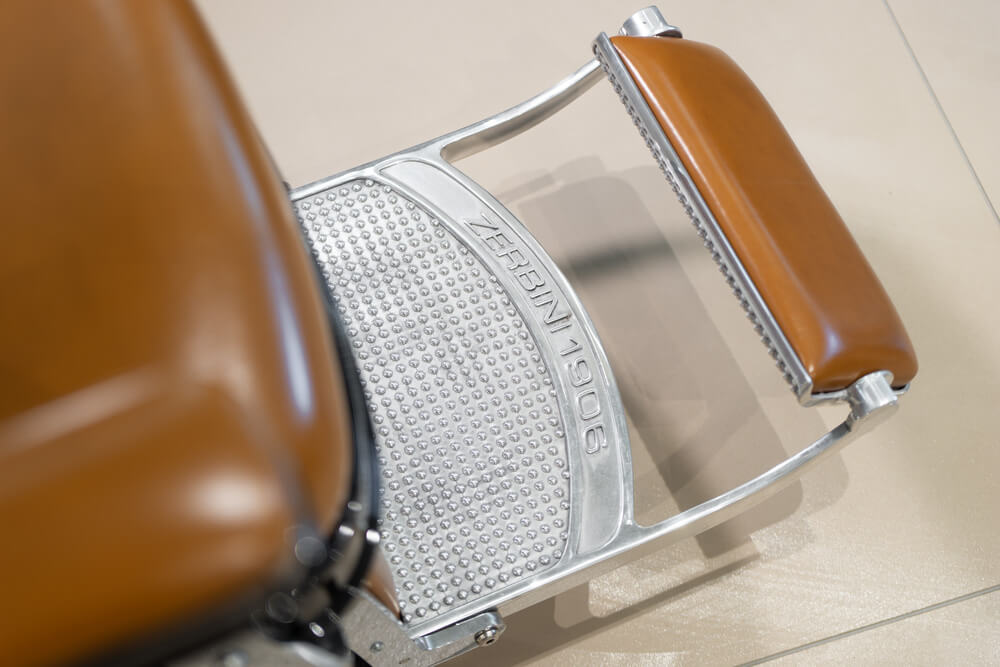 Парикмахерское кресло ZERBINI 1906 COLOR — фото и характеристики Maletti