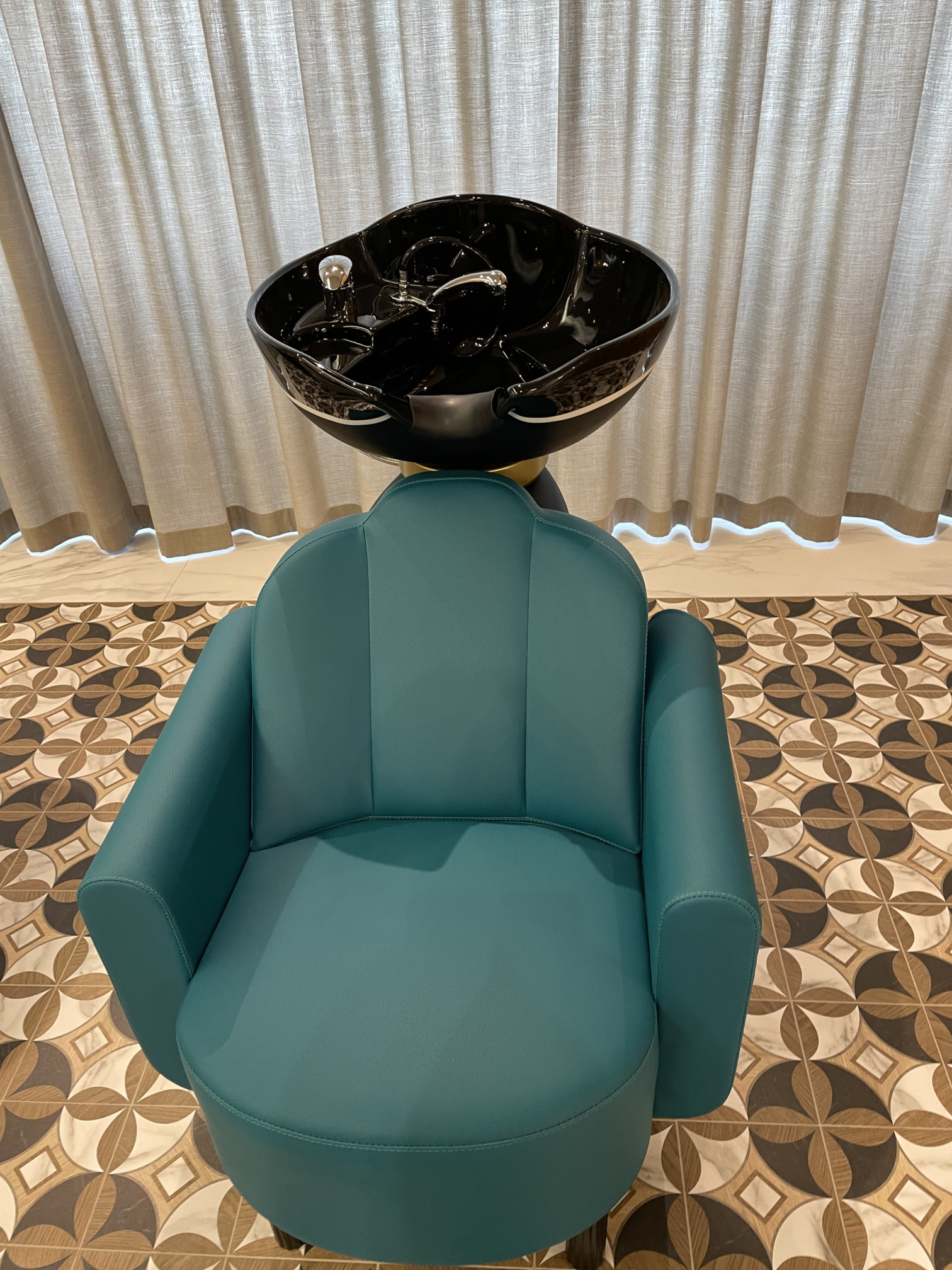 Парикмахерская мойка SARAH — фото и характеристики Maletti