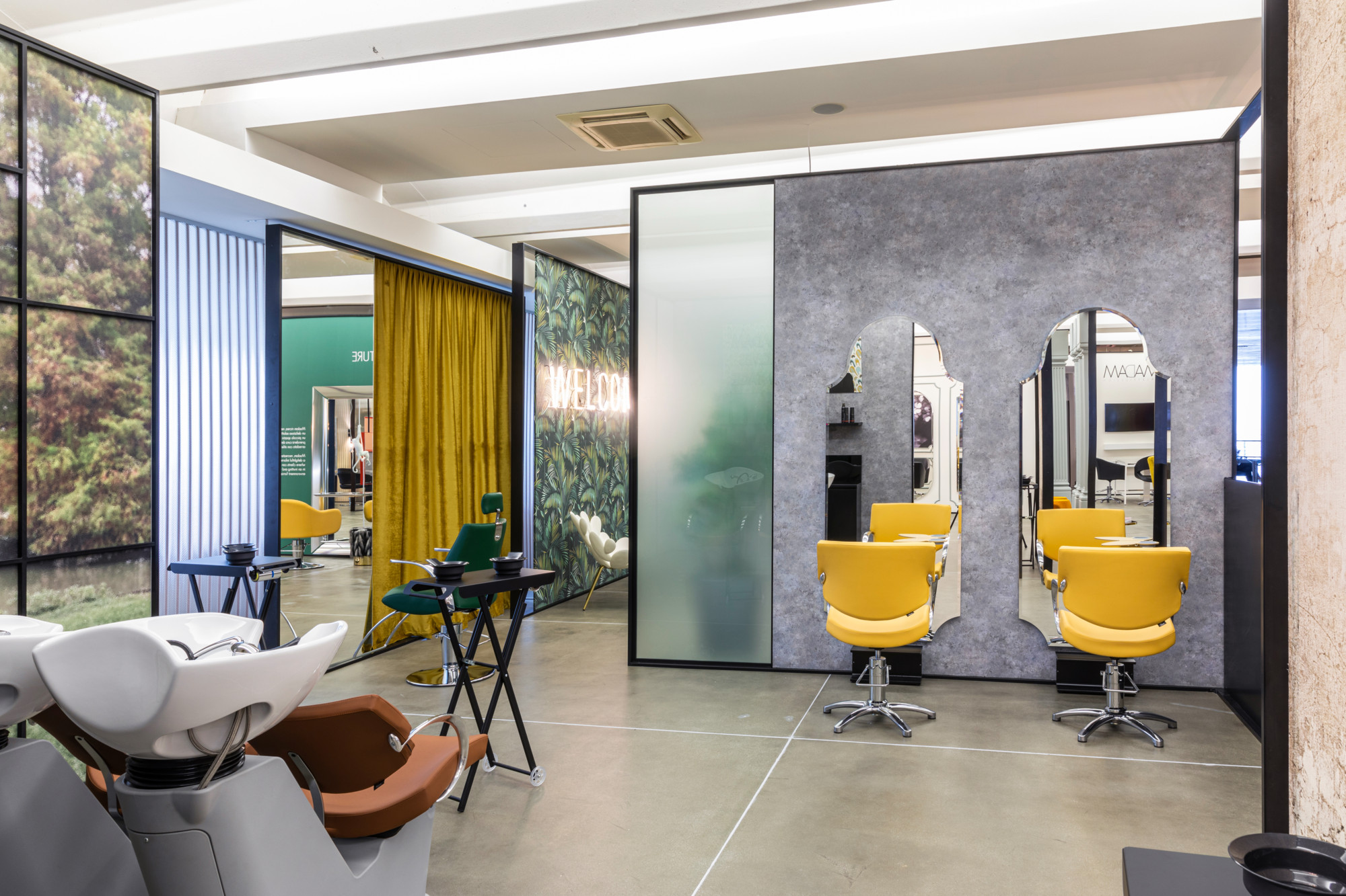 Парикмахерская мебель Maletti коллекция MADAM