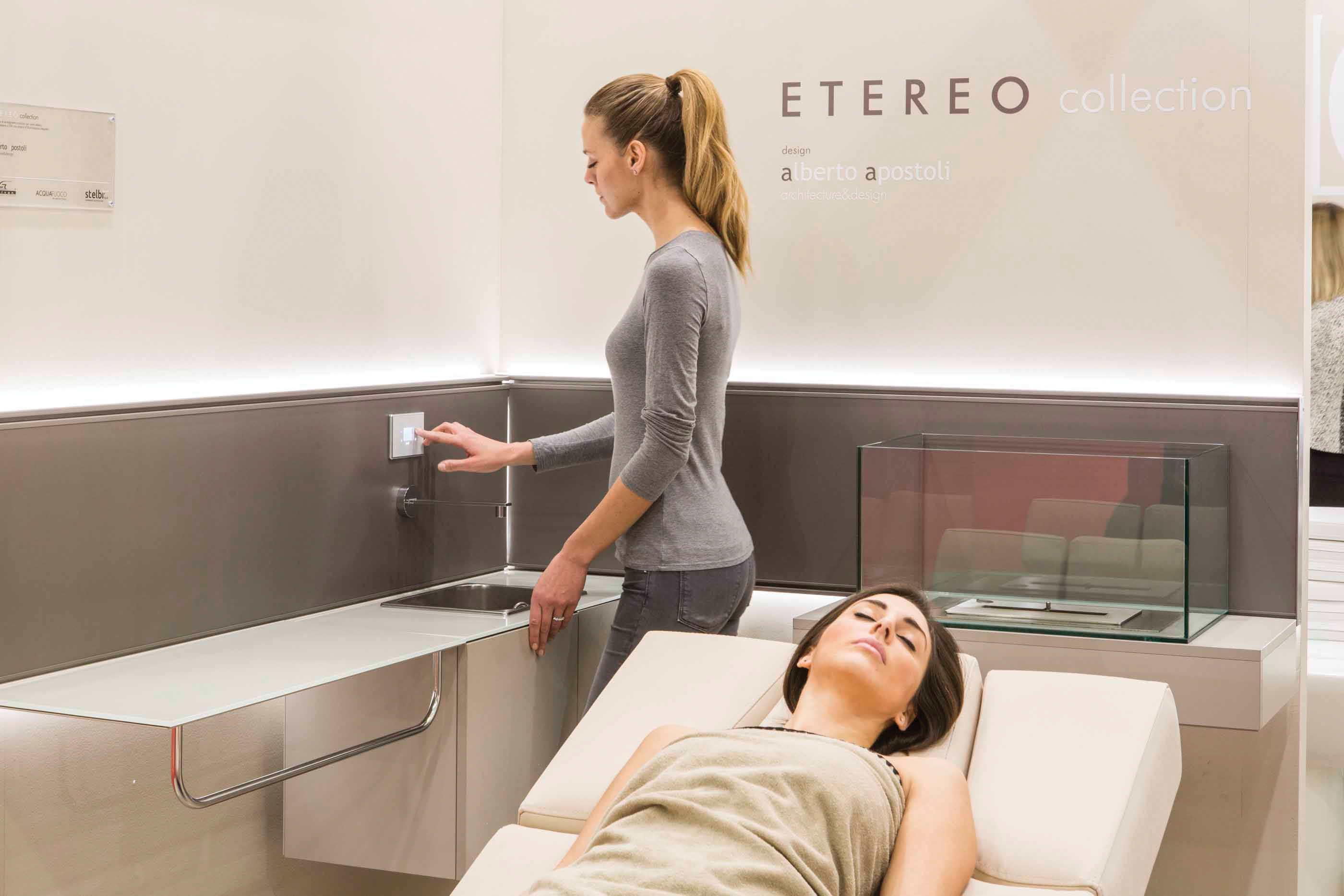 Кушетка косметологическая SENSUS — фото и характеристики Maletti