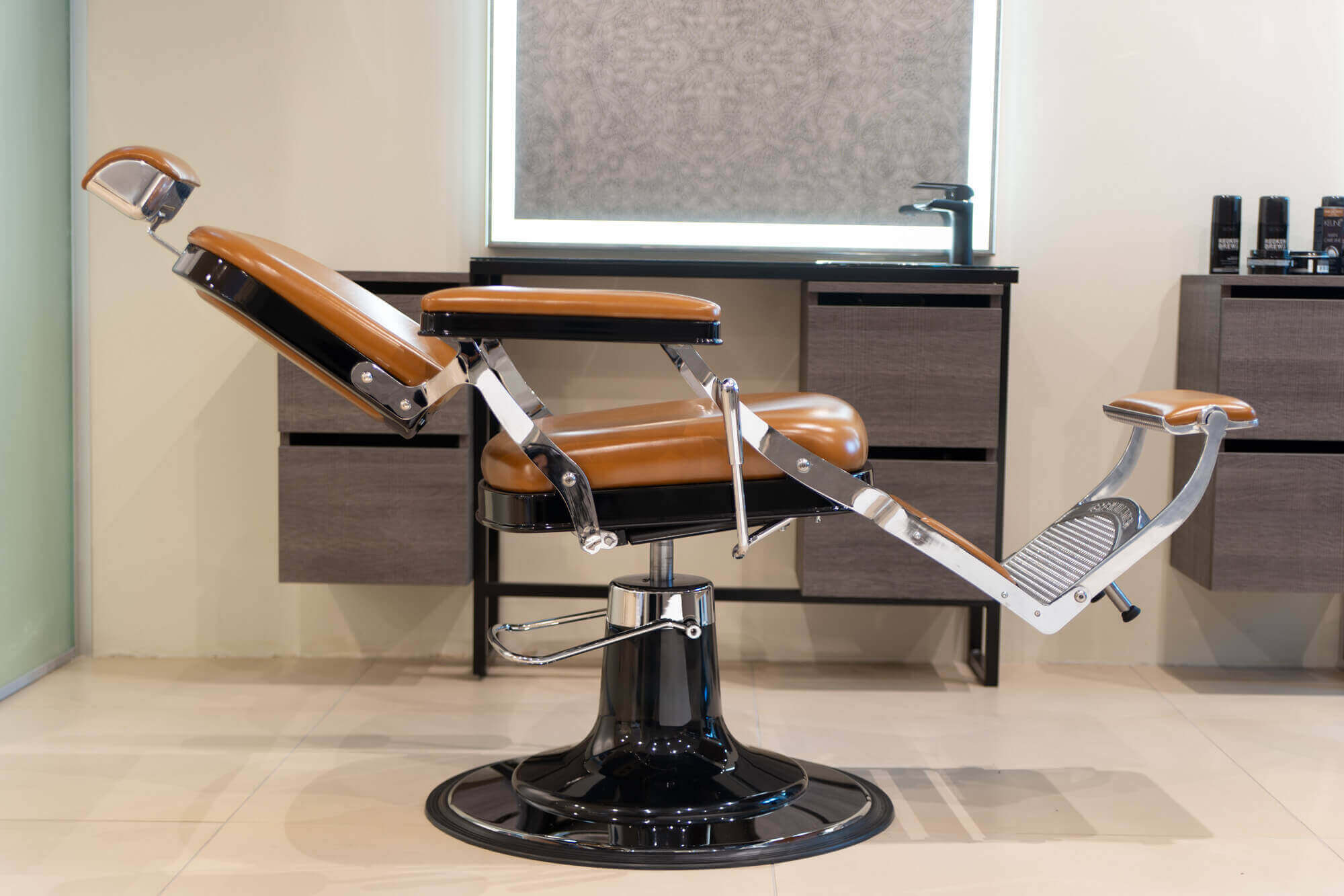 Парикмахерское кресло ZERBINI 1906 COLOR — фото и характеристики Maletti