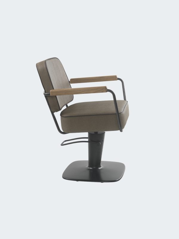 Парикмахерское кресло LIBERTY — фото и характеристики Maletti