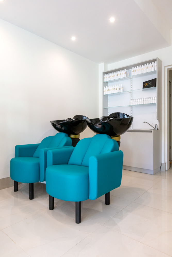 Интерьер салона красоты Ceira Lambert оборудованный мебелью Maletti