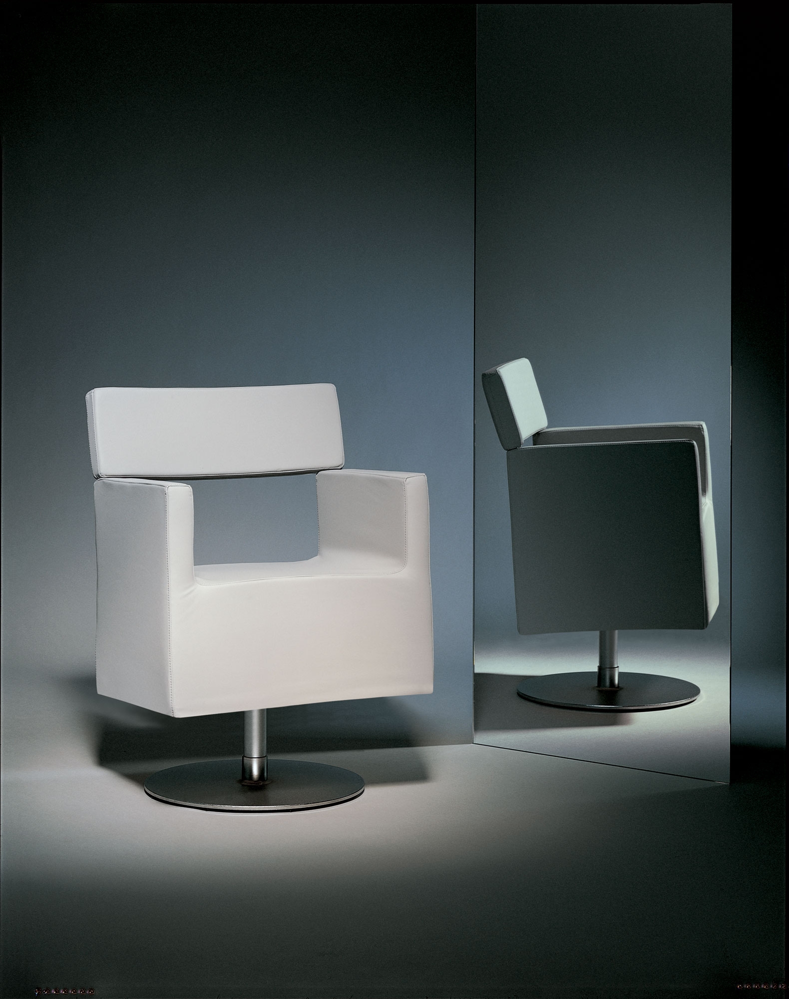 Парикмахерское кресло MODERN — фото и характеристики Maletti