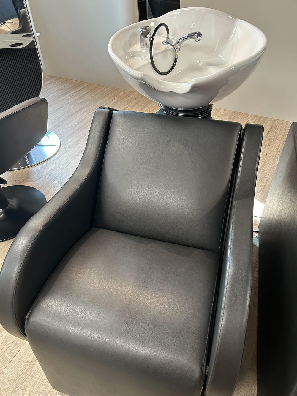 Парикмахерская мойка ARTEMISIA 65 DOGE Color — фото и характеристики Maletti