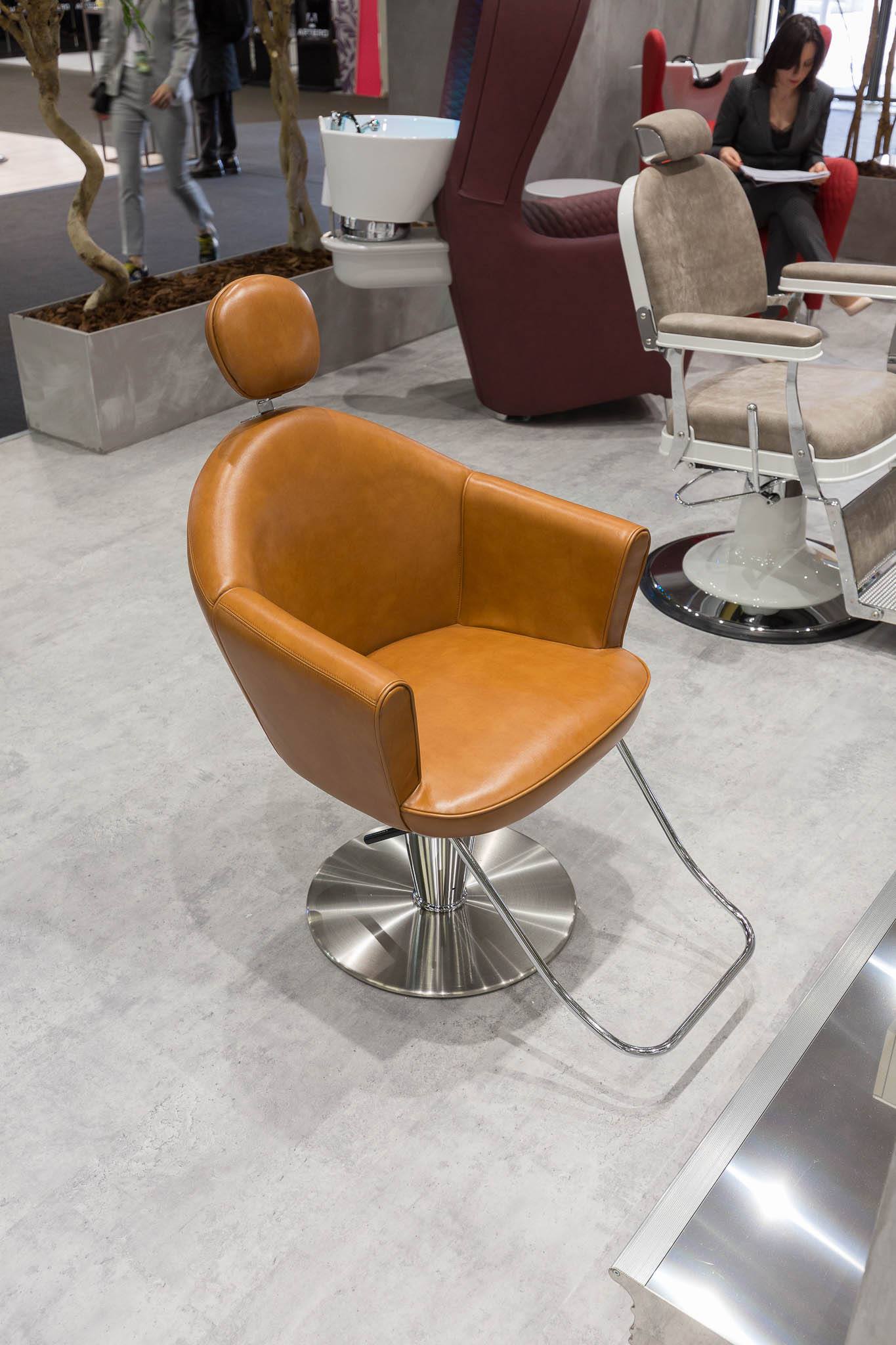 Парикмахерское кресло MUSETTE REC — фото и характеристики Maletti