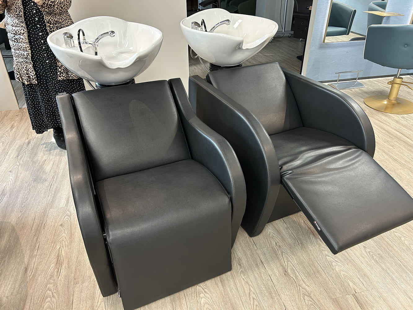 Парикмахерская мойка ARTEMISIA 65 DOGE Black — фото и характеристики Maletti