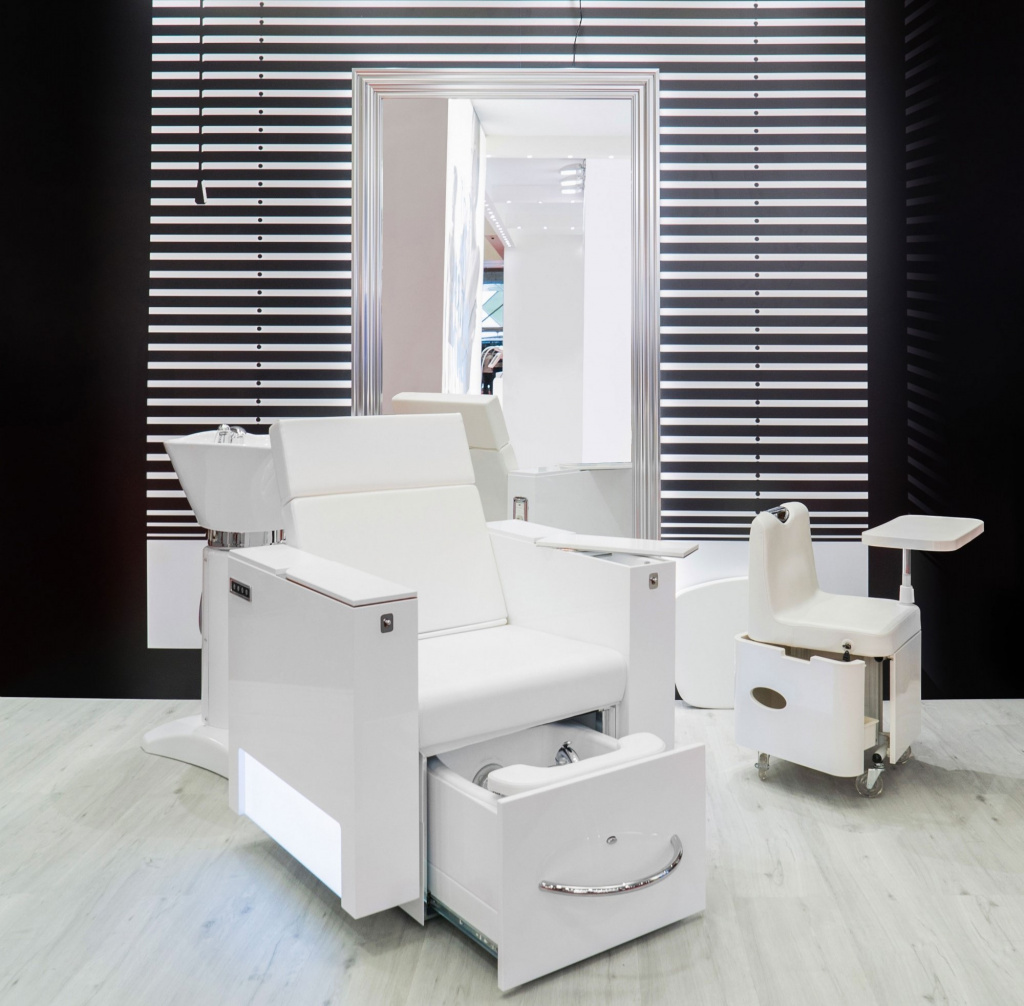 Комплект кресла и мойки SOPRANO maletti