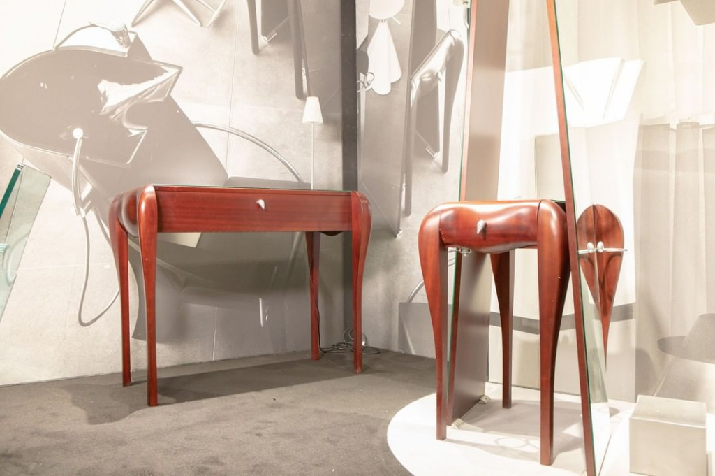 PHILIPPE STARCK