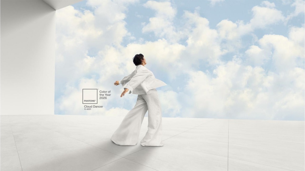Maletti PANTONE 11-4201 Cloud Dancer