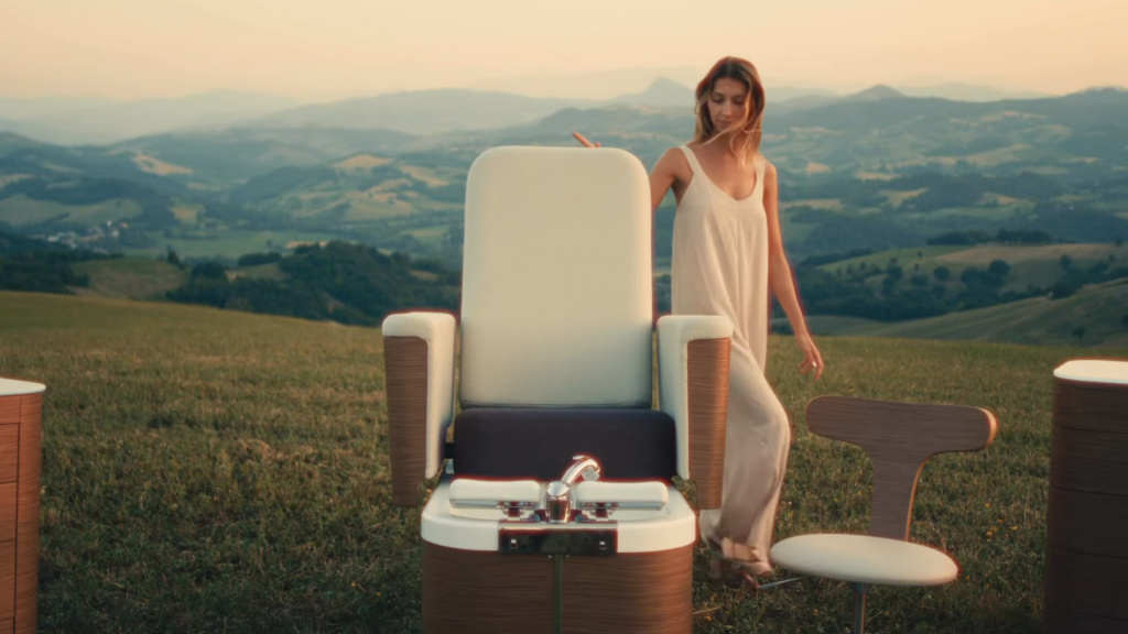 Педикюрное кресло FOOT DREAM LUXURY Педикюрное кресло FOOT DREAM LUXURY